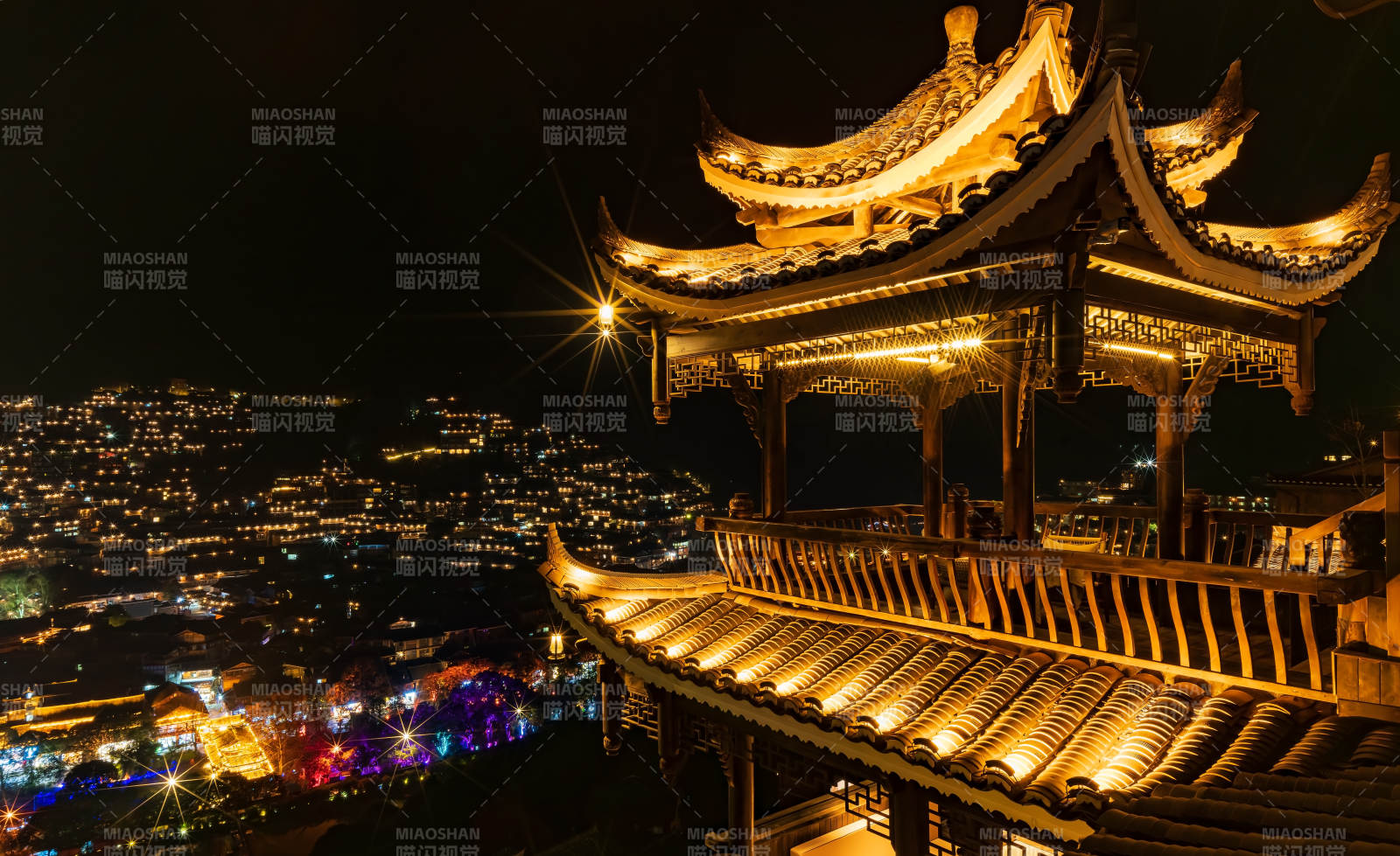 千户苗寨夜色图片