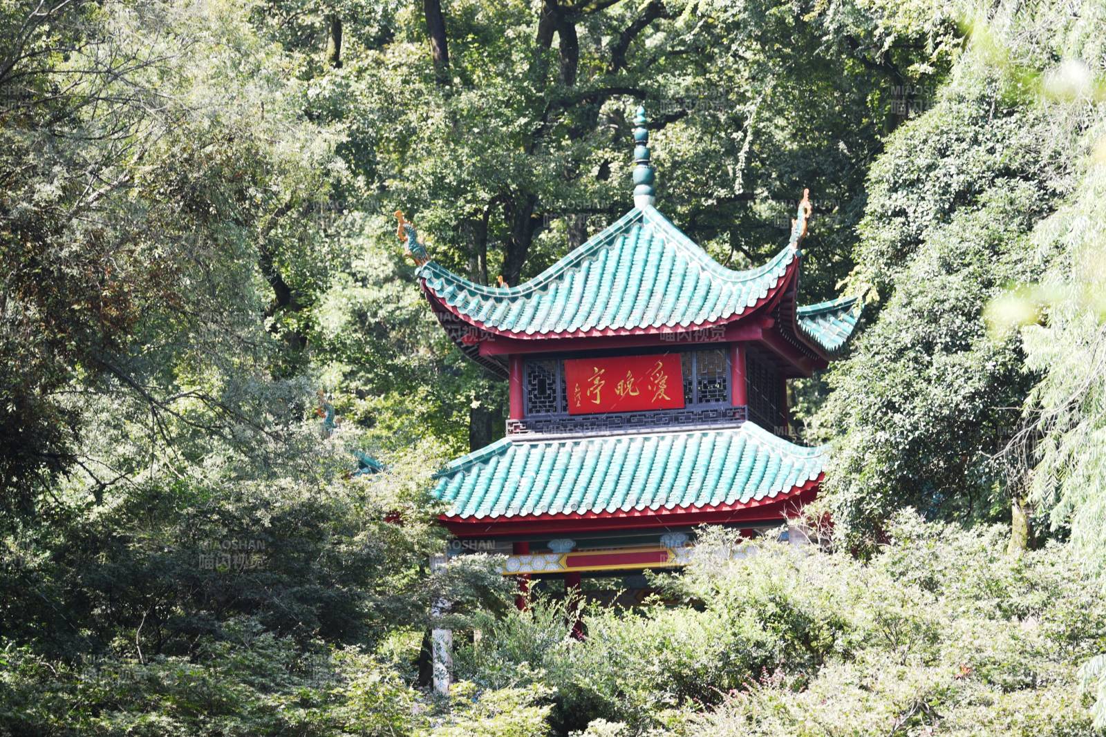 湖南长沙市爱晚亭景点图片