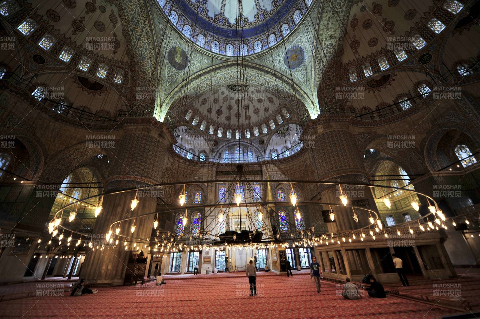 伊斯坦布尔宏伟清真寺内部图片