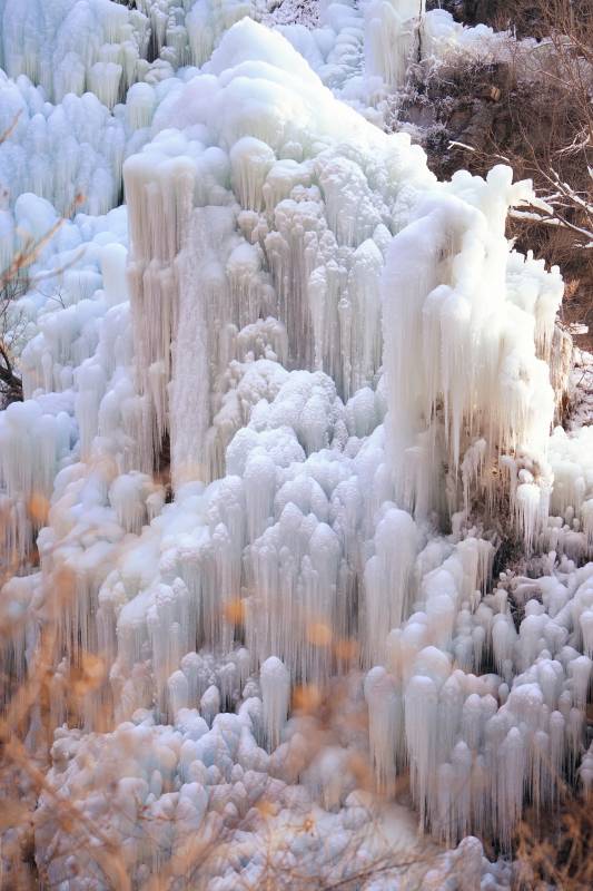 京东大峡谷冰瀑图片