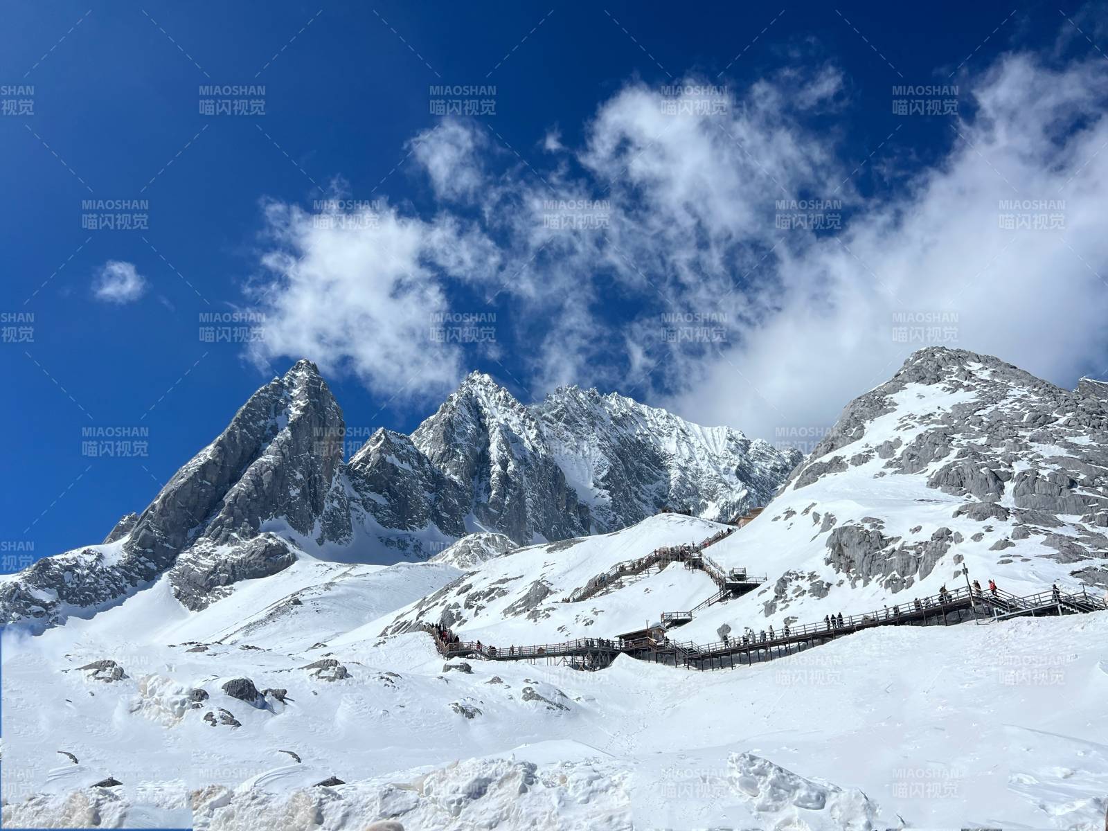 云南 玉龙雪山图片