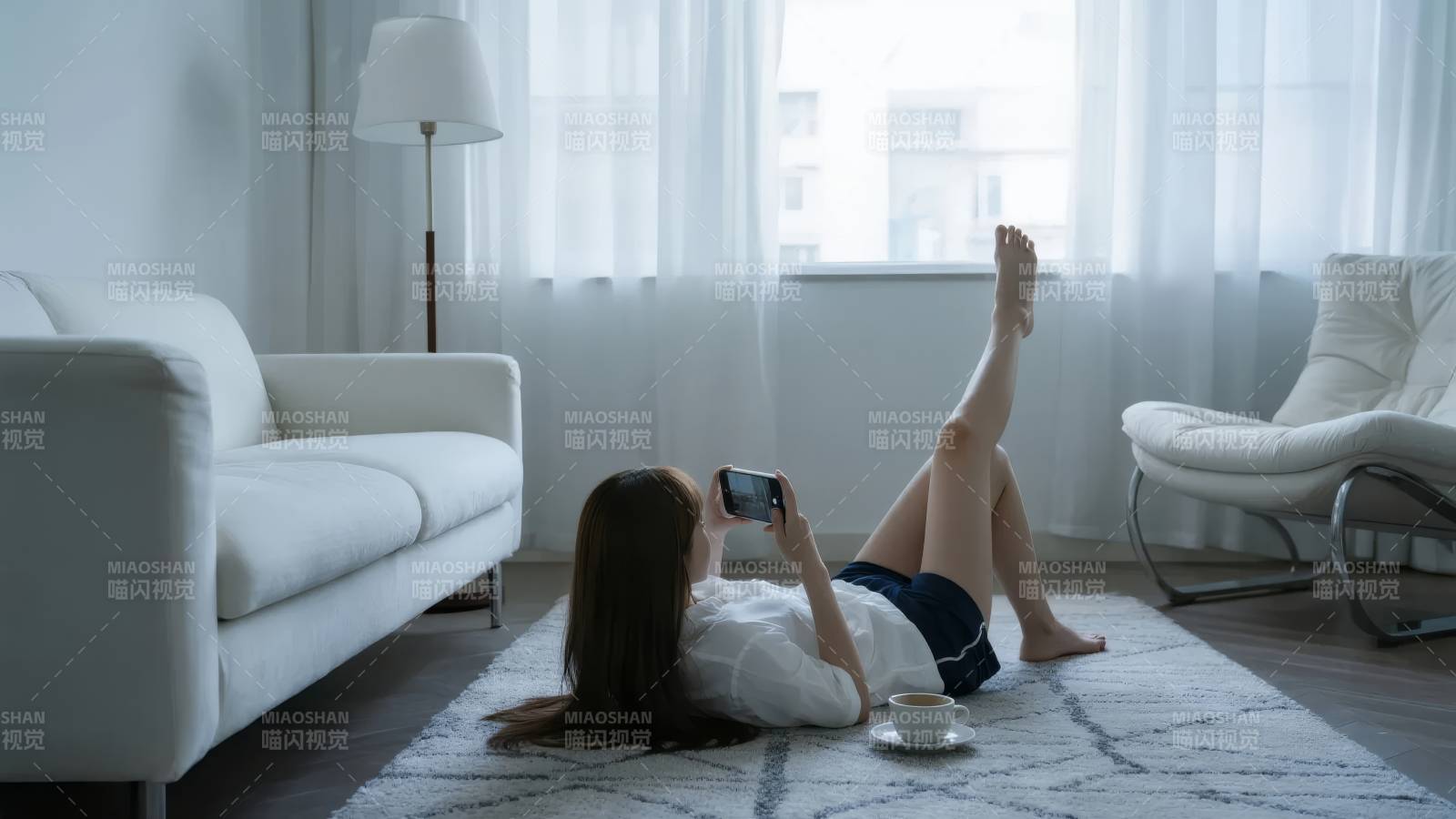 居家休闲时光图片