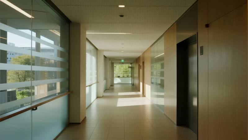 现代办公走廊图片
