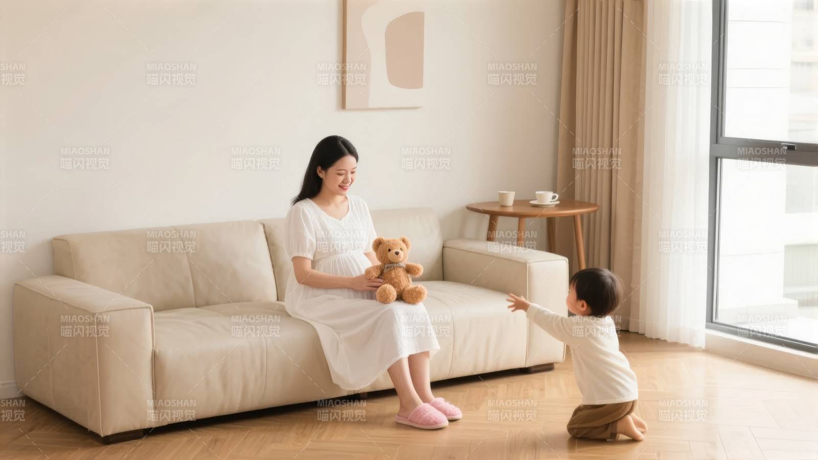 母子温馨时光图片