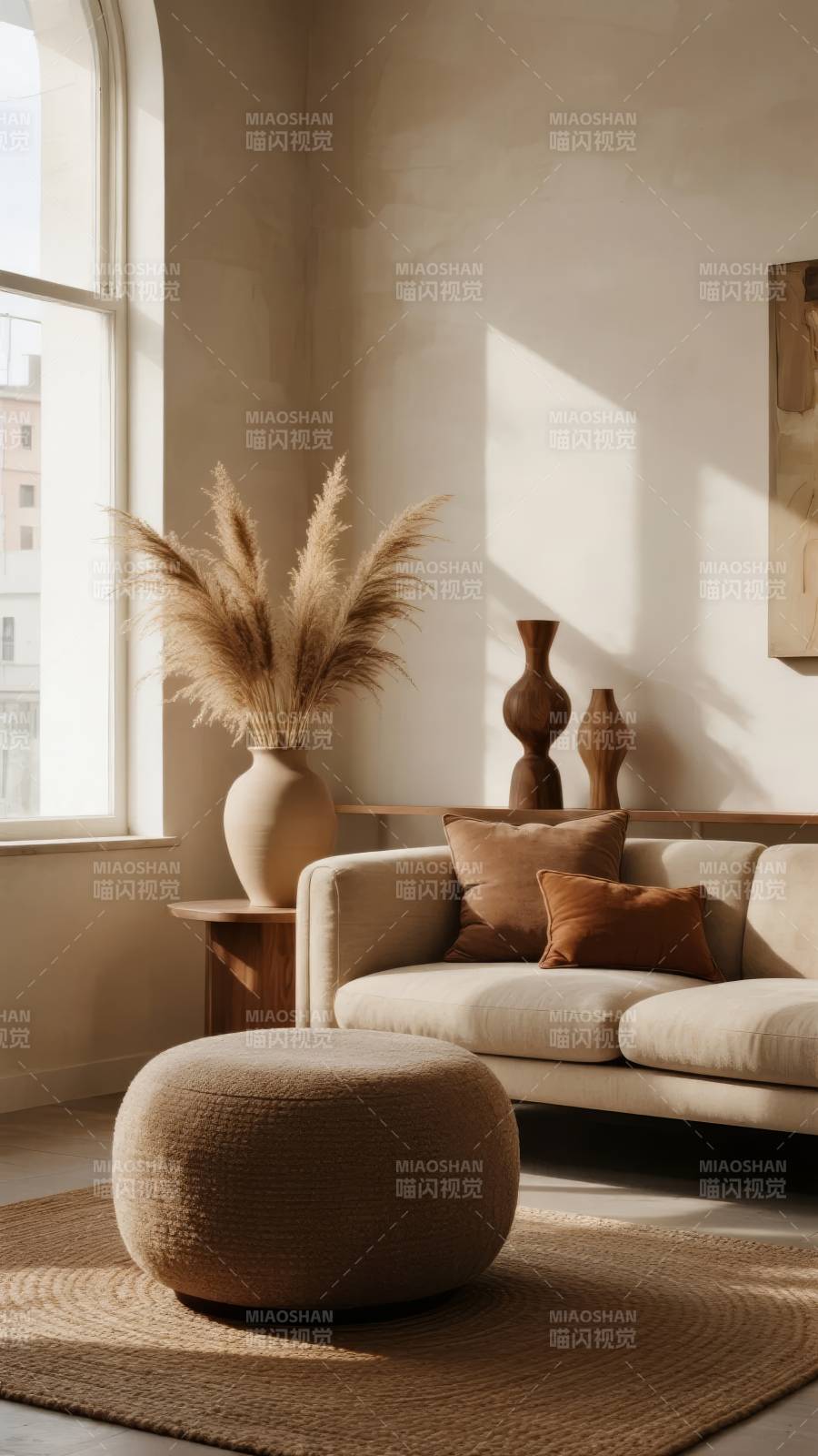 暖阳下的静谧客厅图片