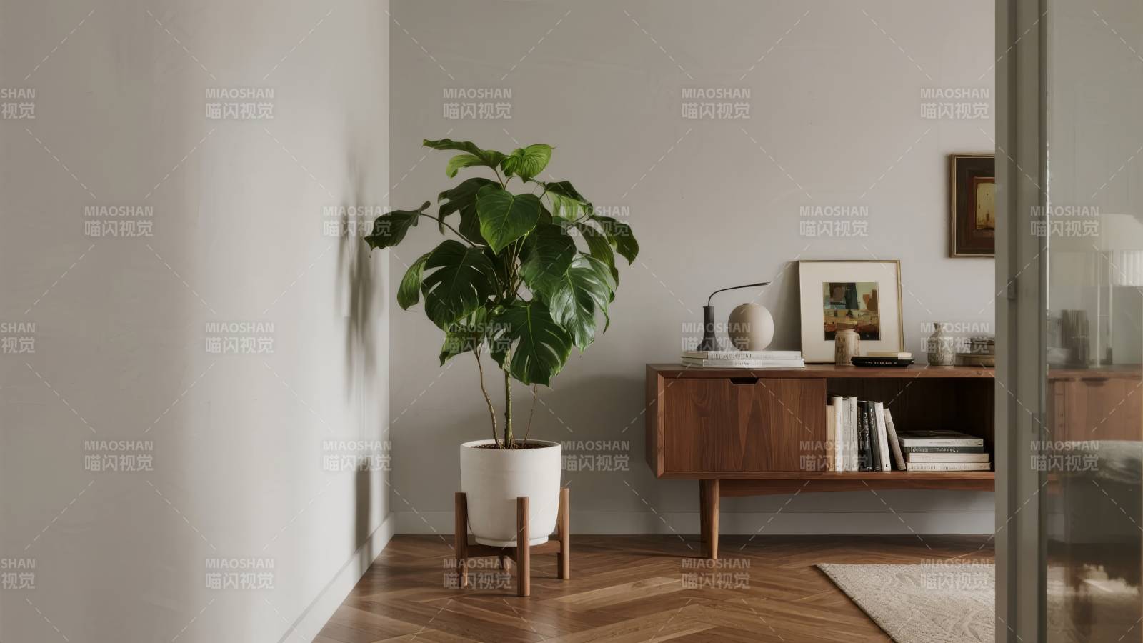 简约绿植家居一角图片