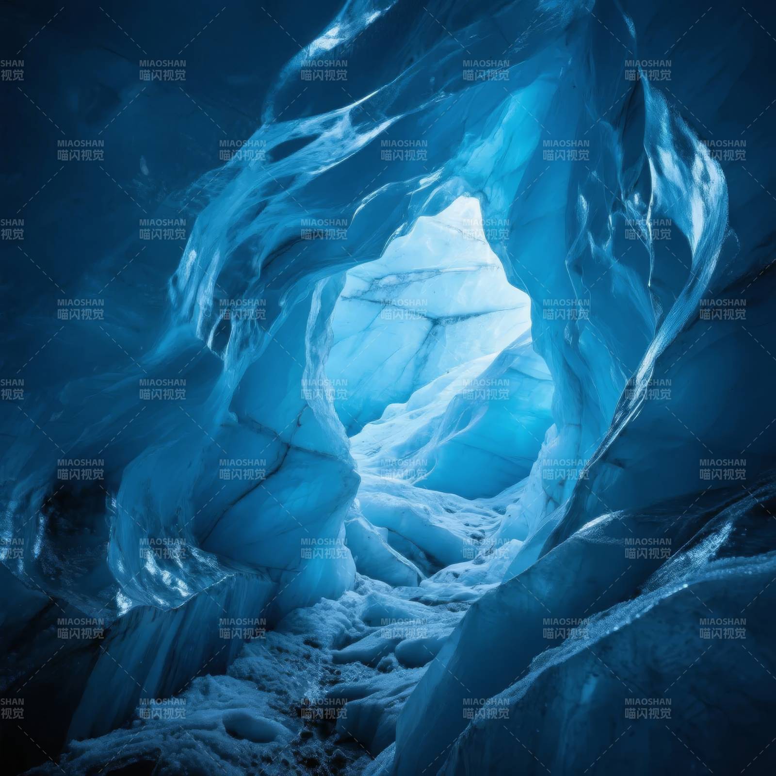 冰洞奇观图片