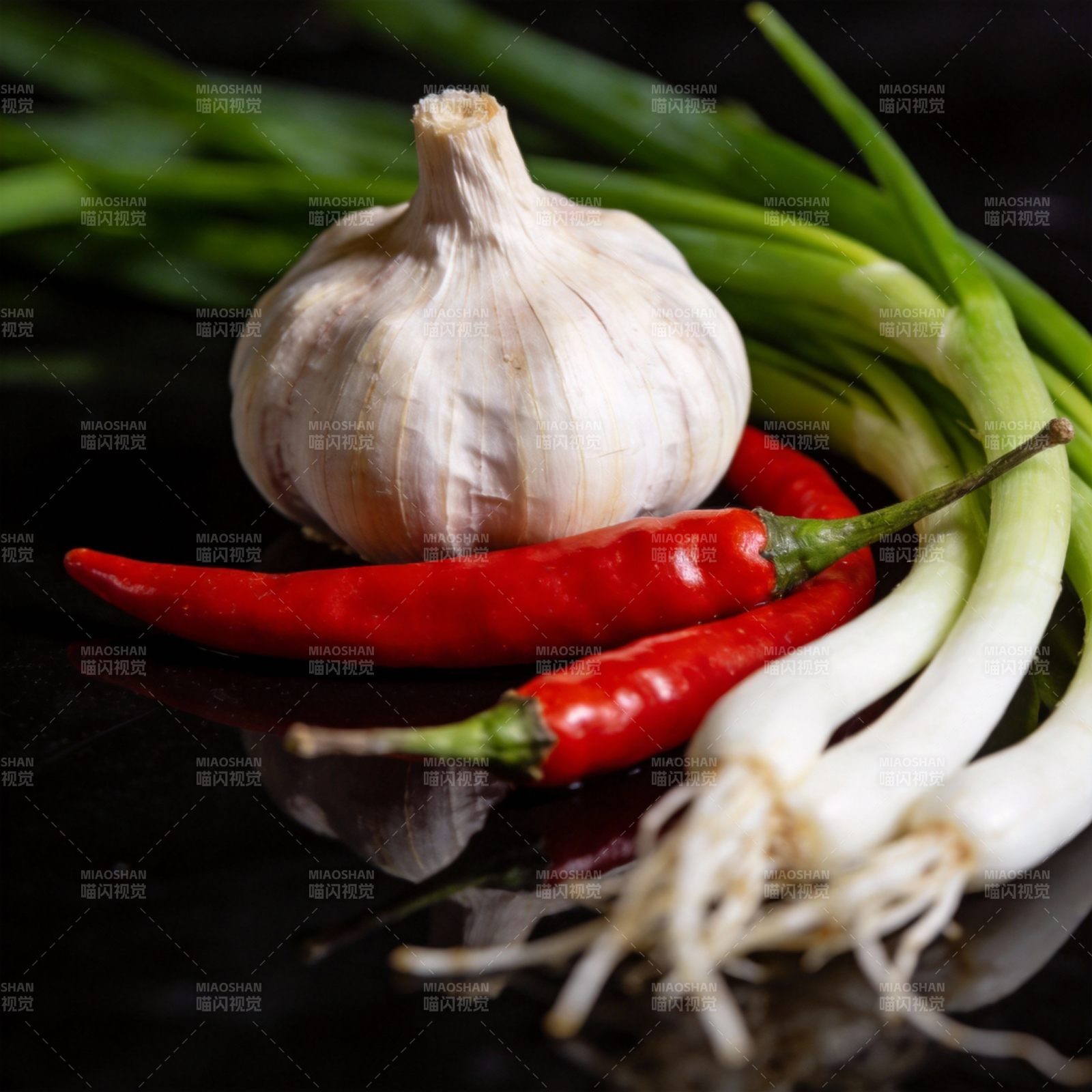 蒜香辣椒葱图片