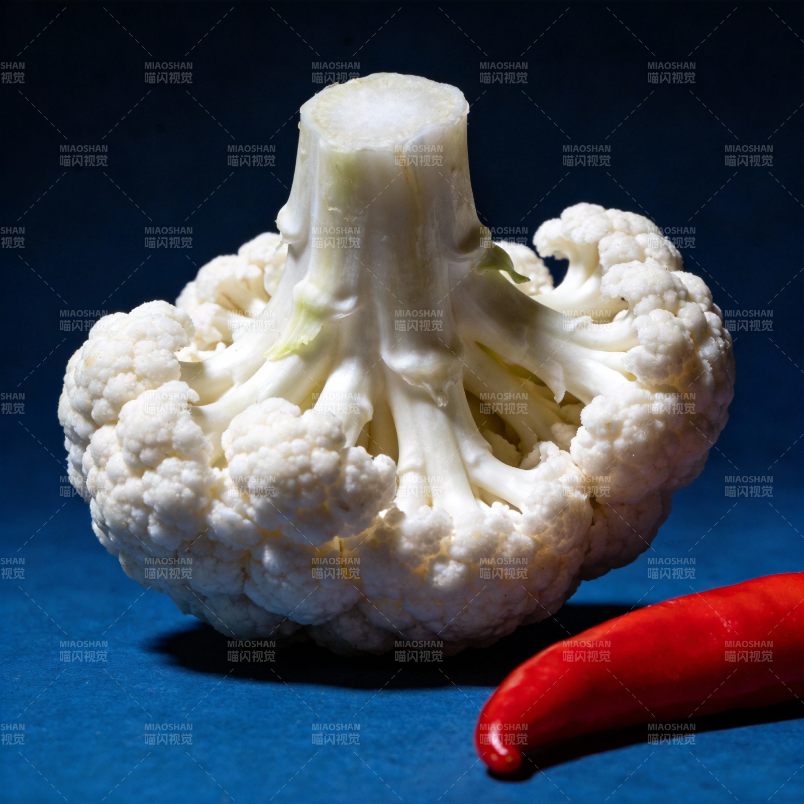 花椰菜与红椒图片