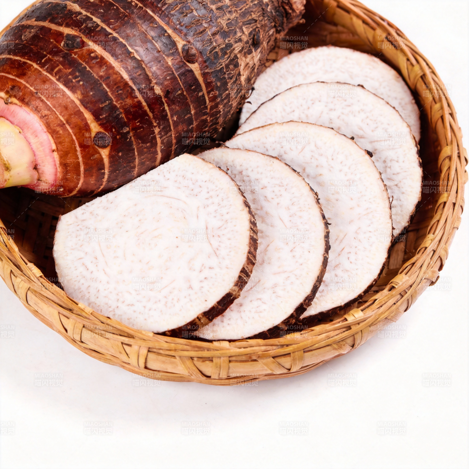 新鲜芋头切片图片