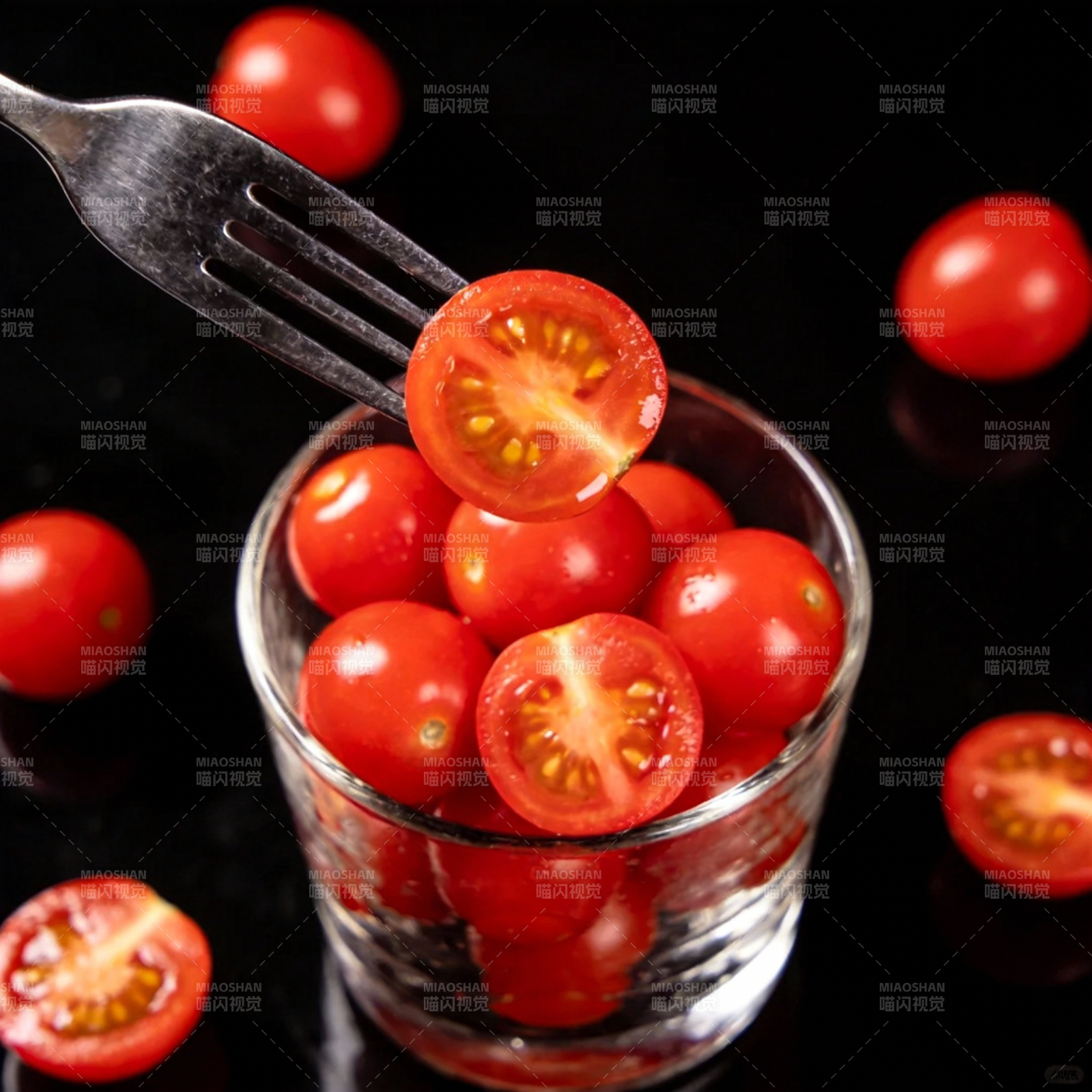 樱桃番茄特写图片