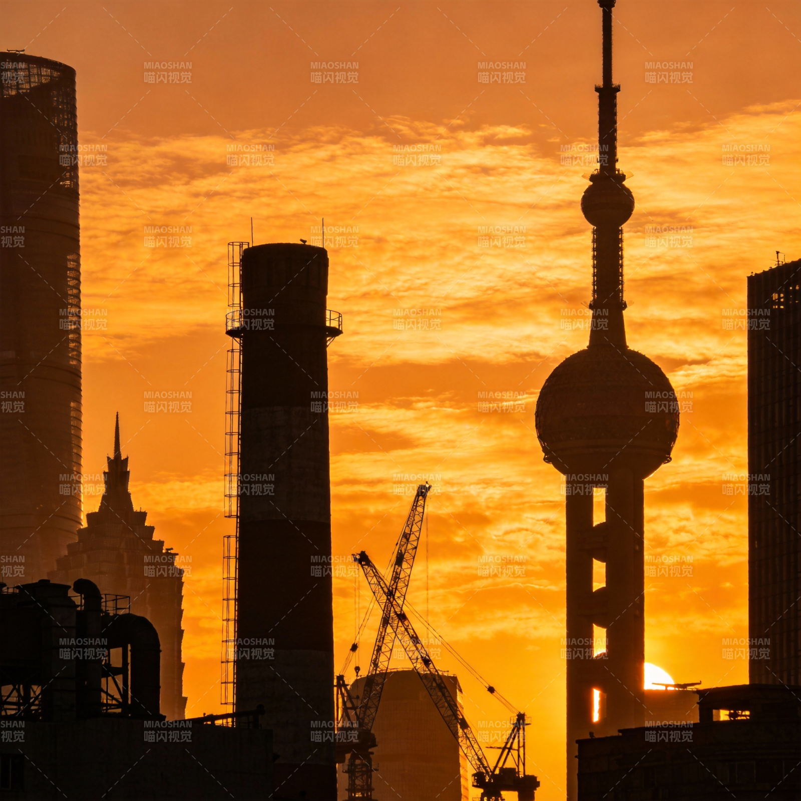 上海日落剪影图片