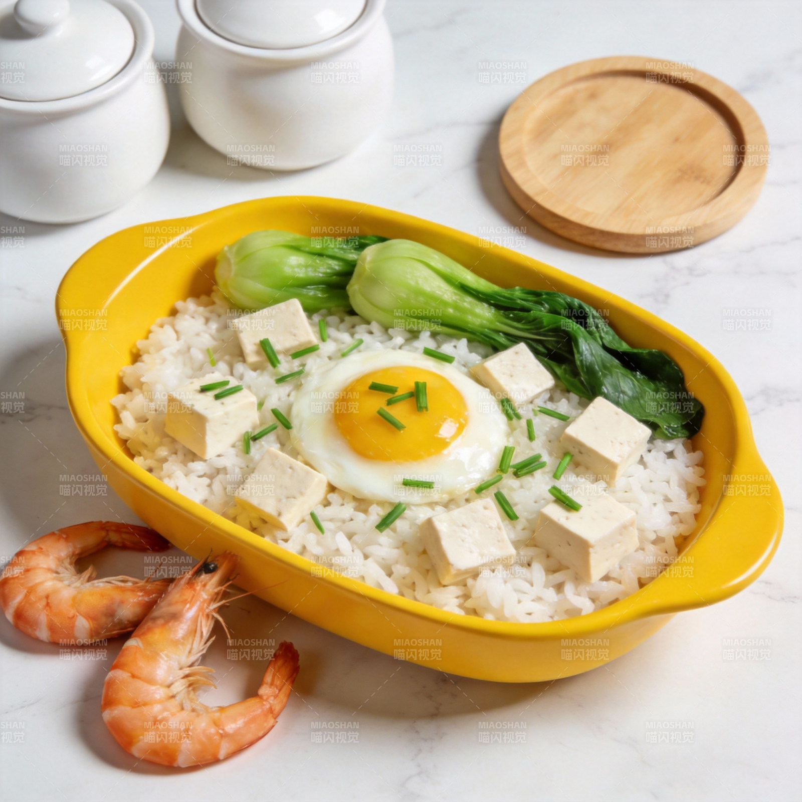 蛋包饭配虾仁豆腐图片