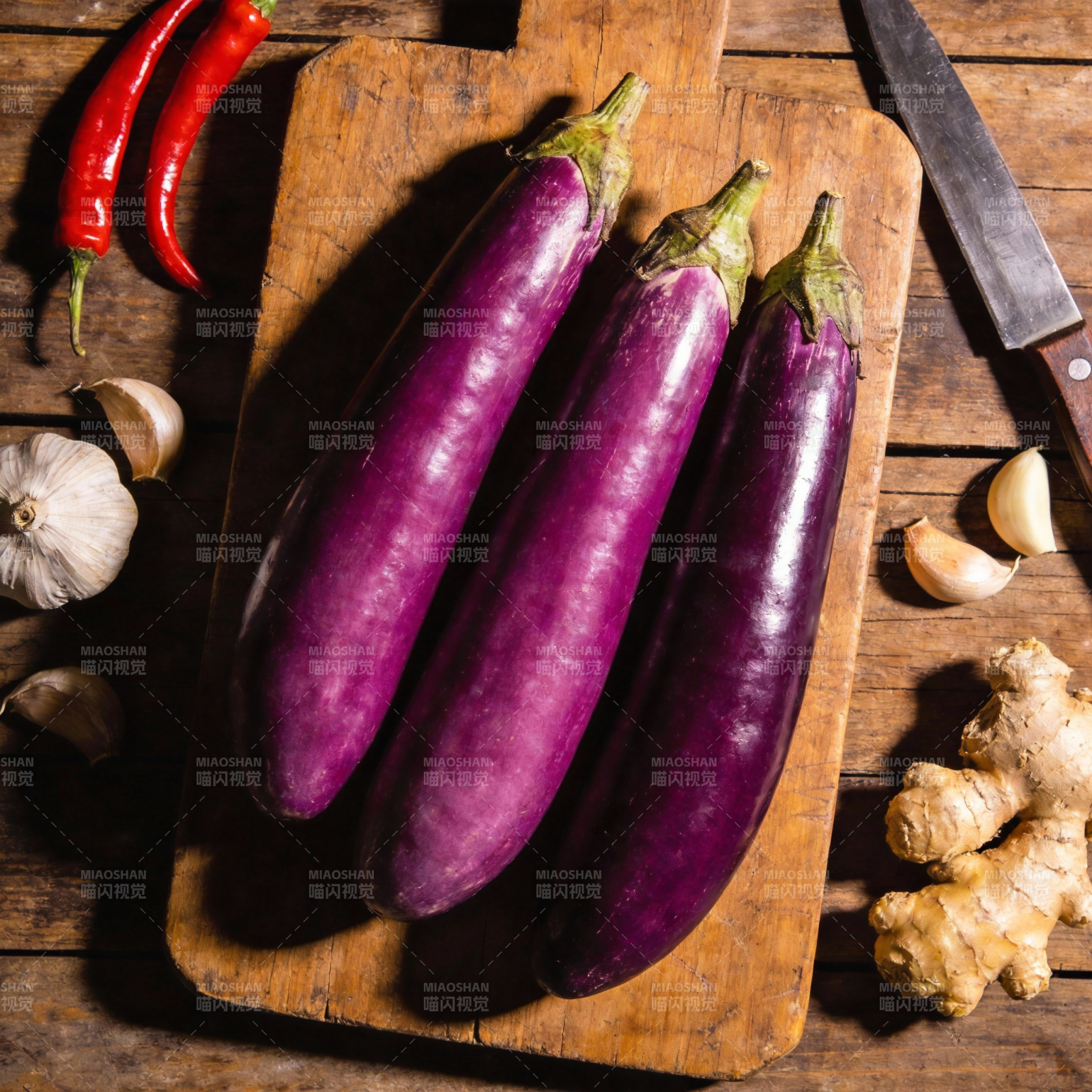 紫茄鲜香配姜蒜图片