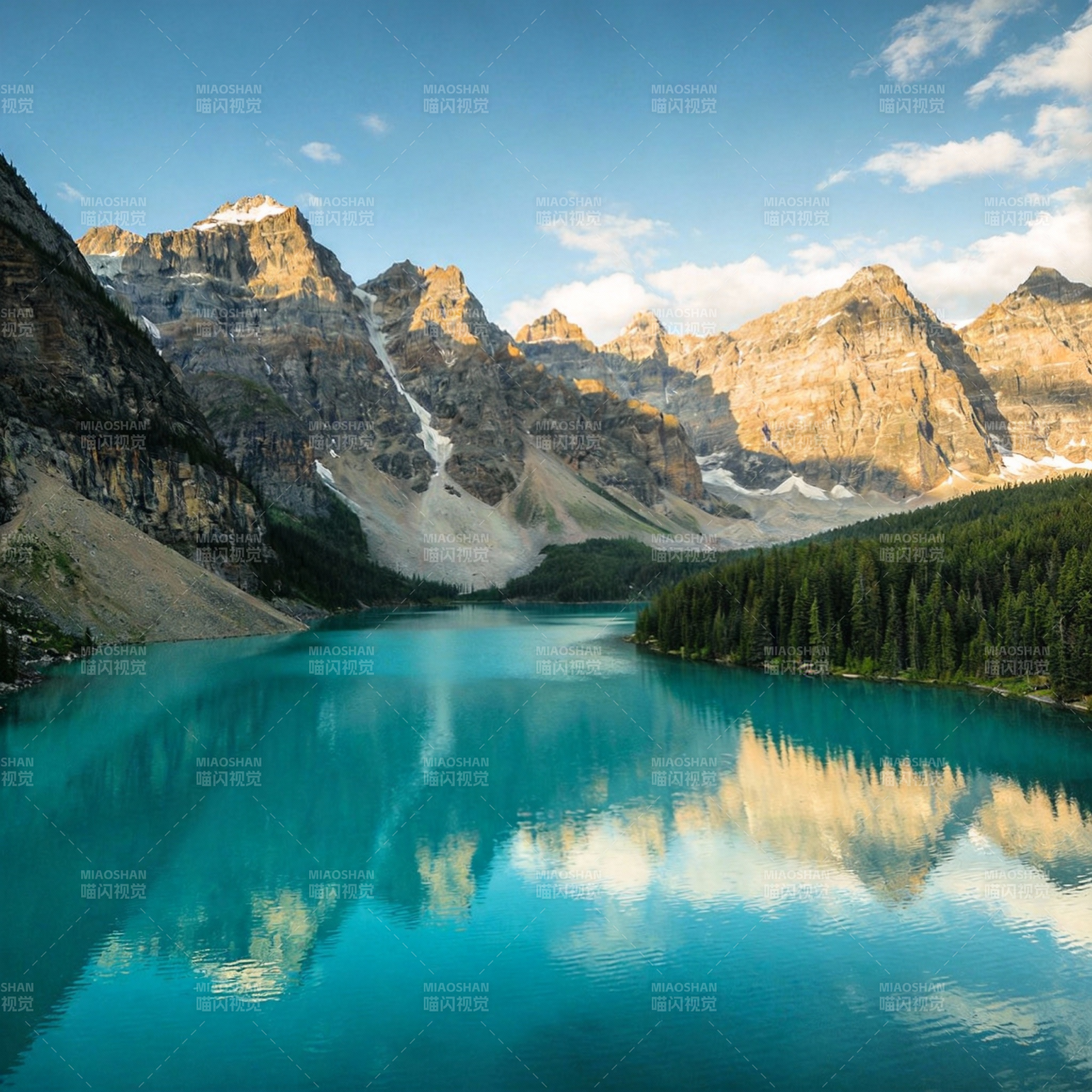 碧湖映雪山图片