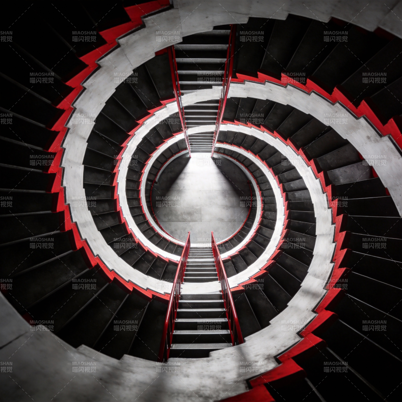 螺旋阶梯的视觉奇观图片