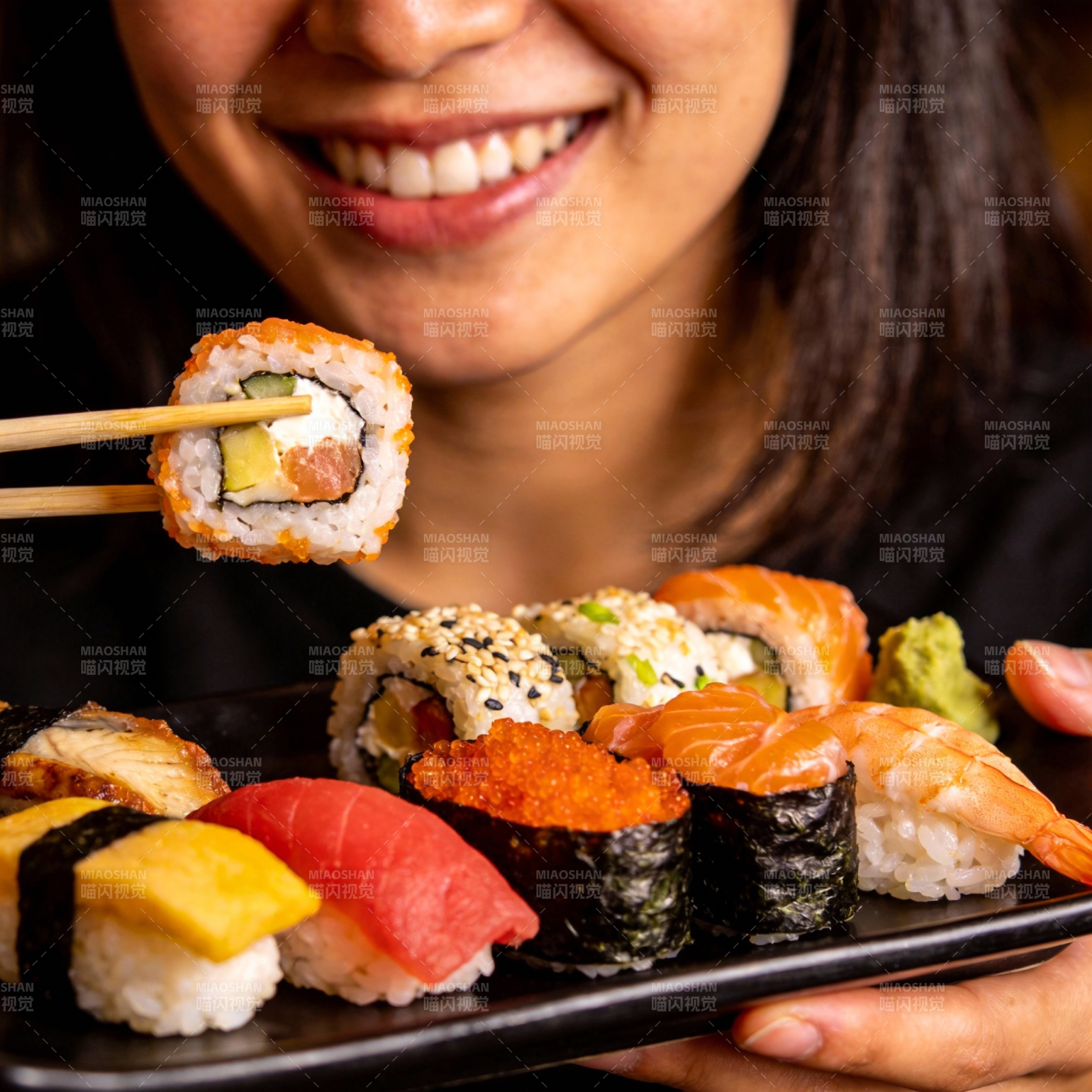 美味寿司 笑容满溢图片