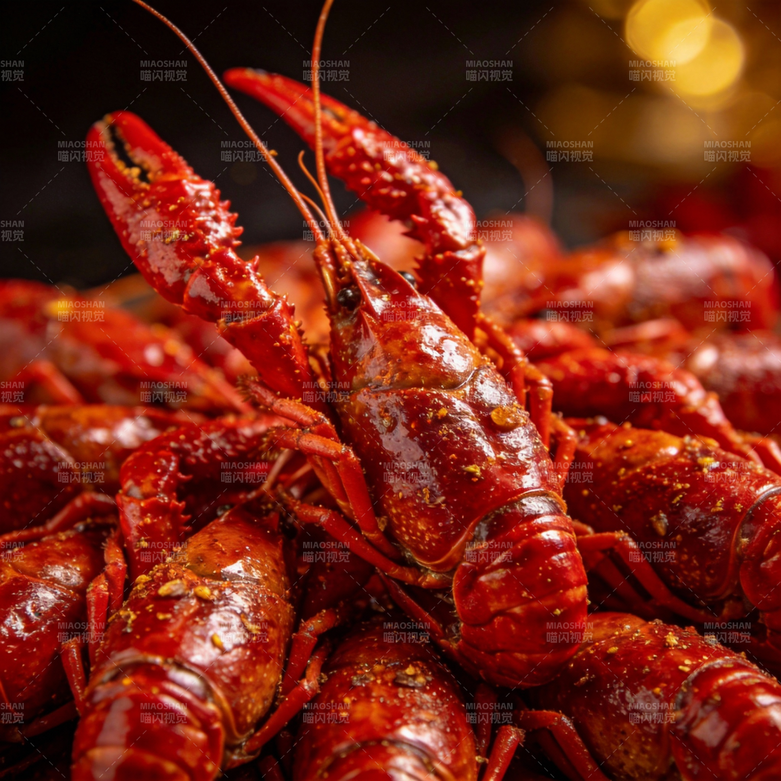 鲜红小龙虾盛宴图片