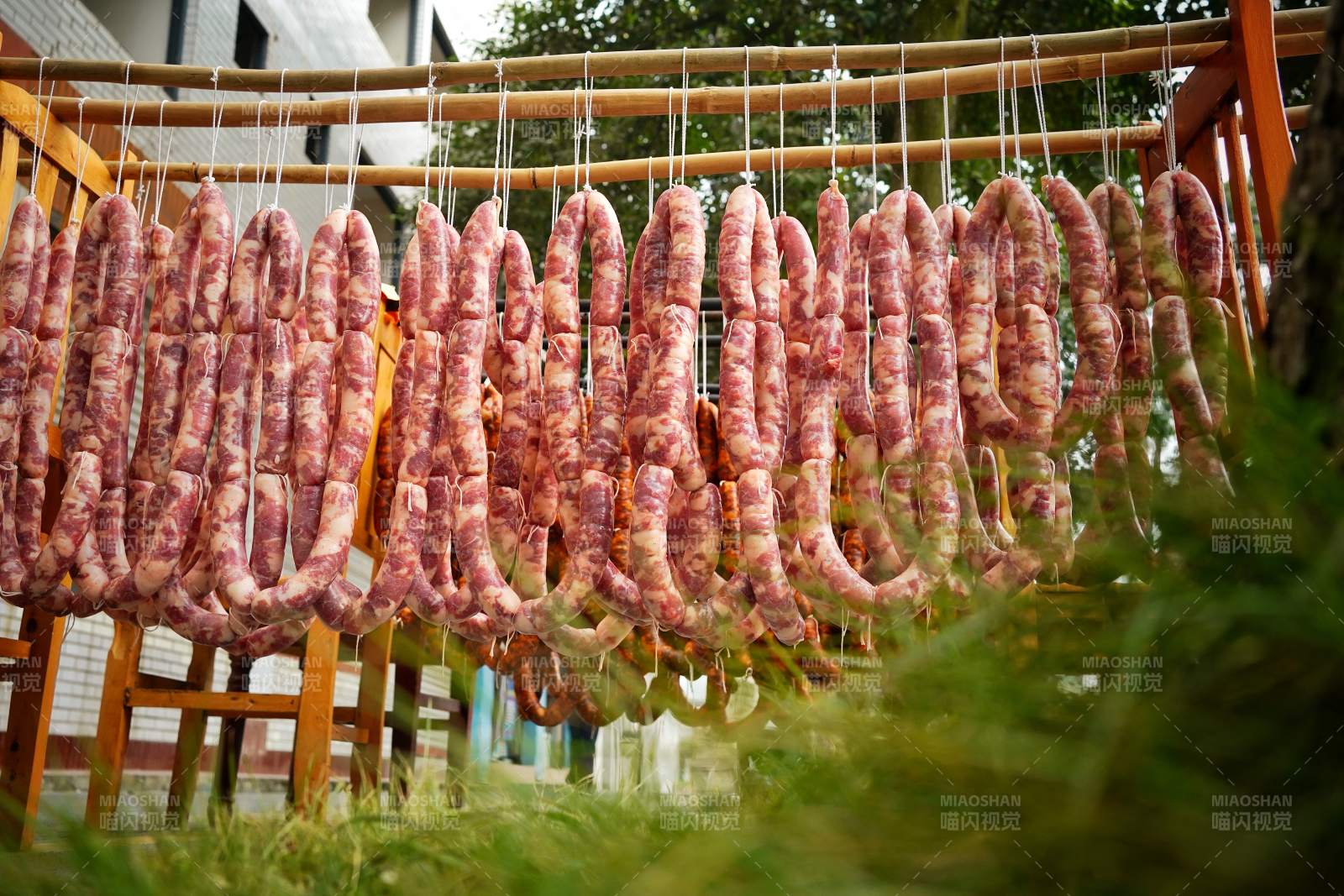 彭山风干香肠悬挂中图片