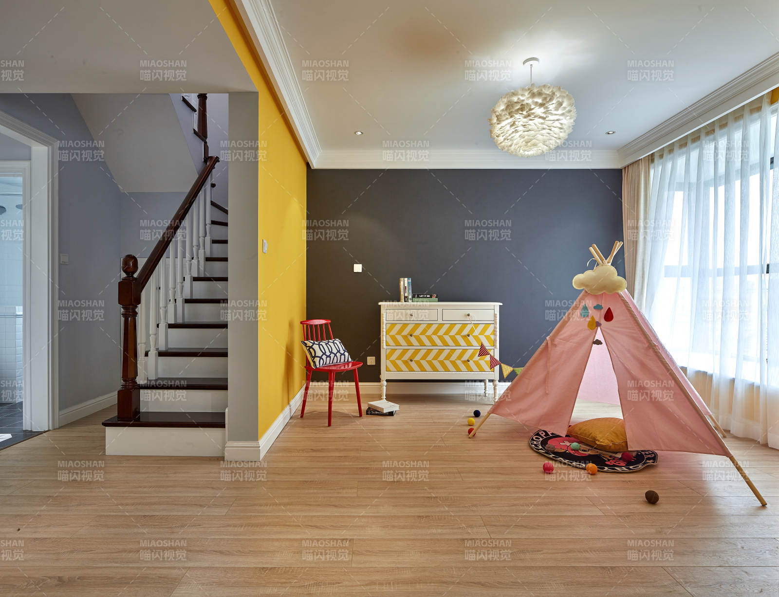 温馨儿童游戏室图片