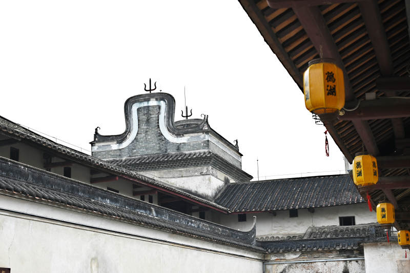 深圳客家民俗博物馆文物古建筑灰瓦屋檐细节图片
