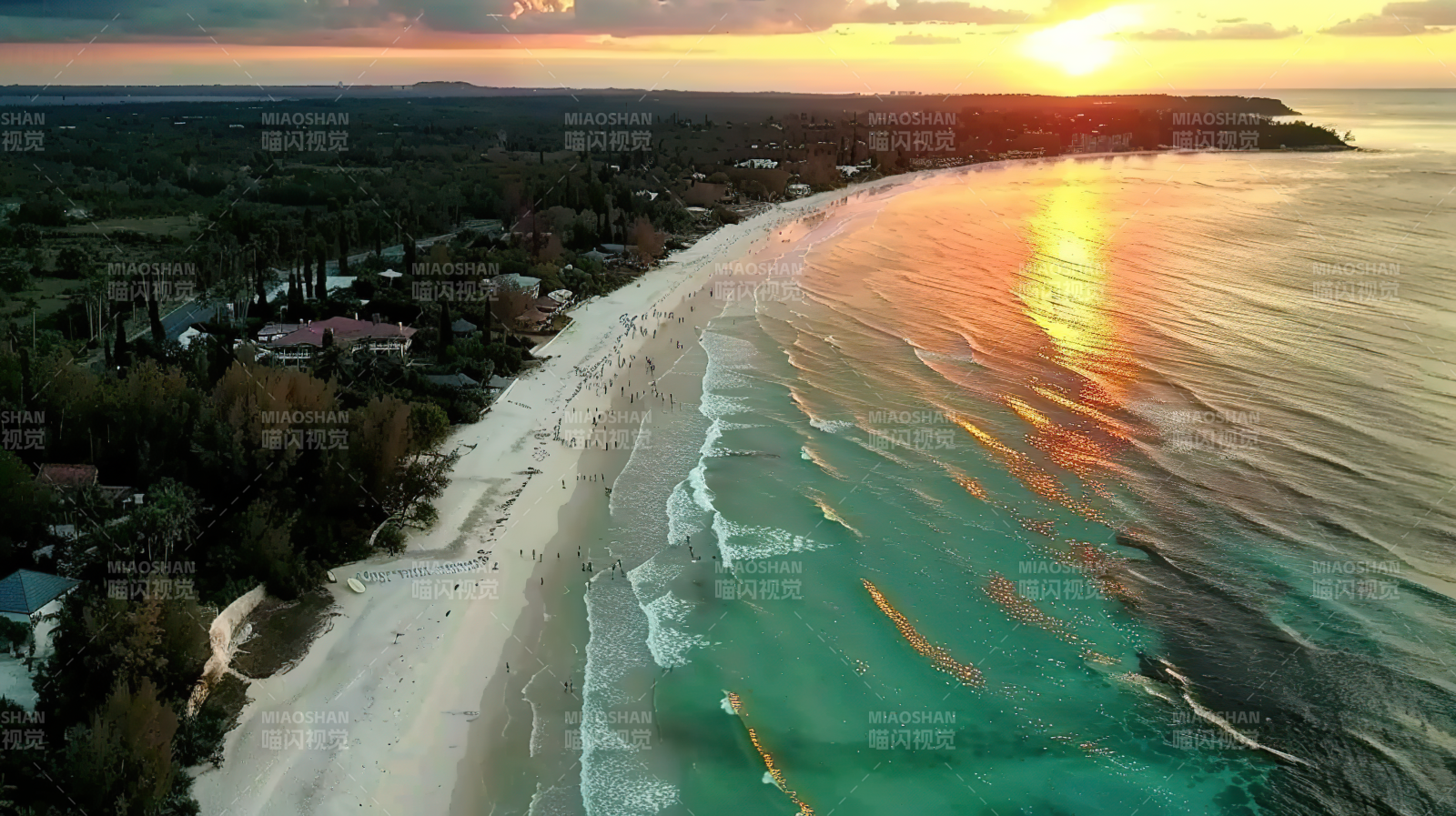 夕阳海滩美景图片