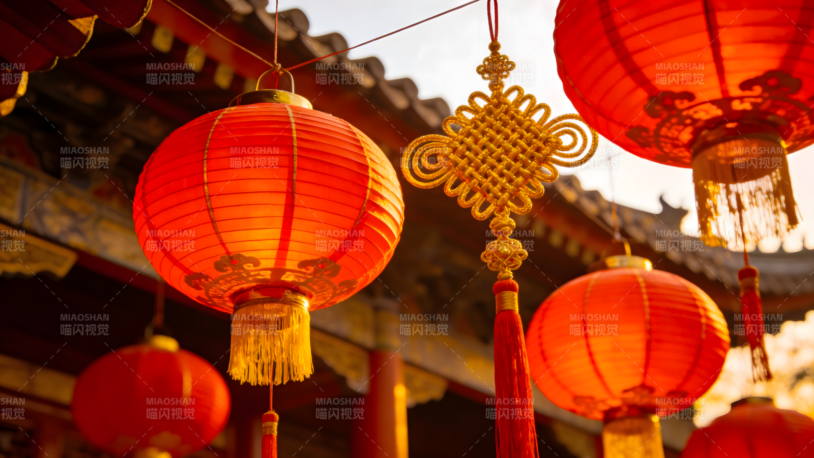 红灯笼迎新春图片