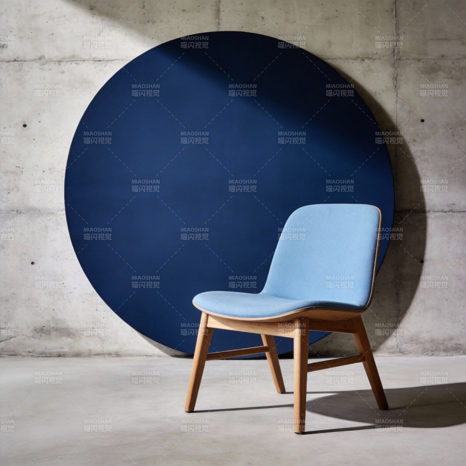 蓝椅静置 简约之美图片