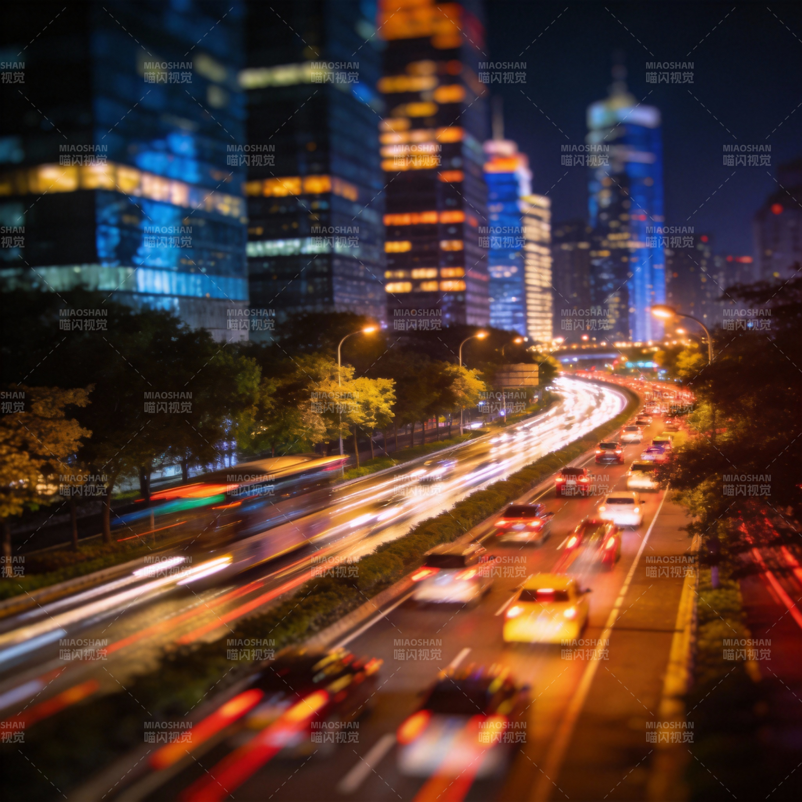 夜幕下的城市车流图片