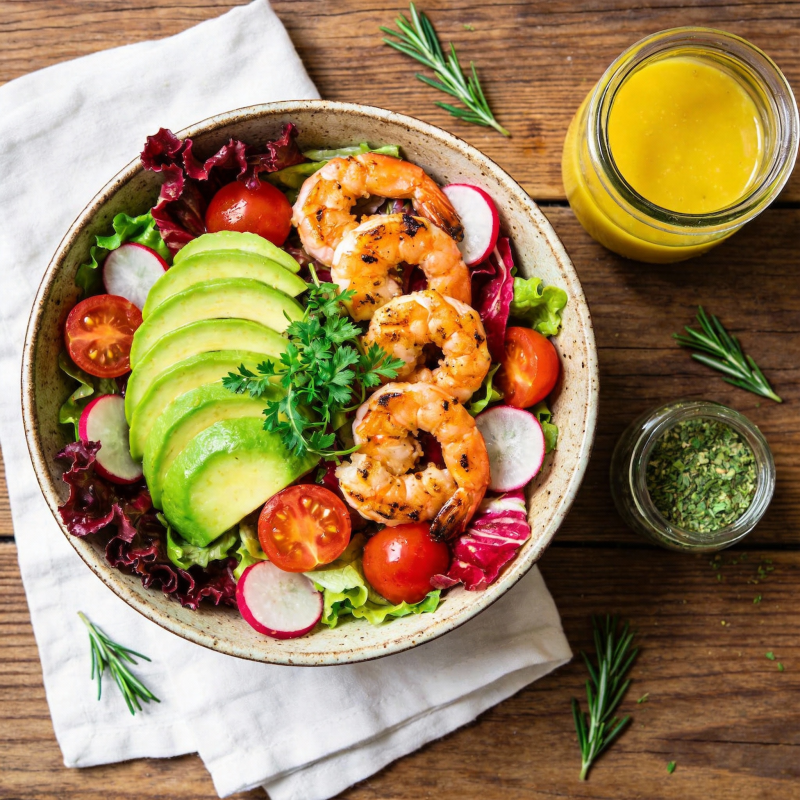 虾仁牛油果沙拉图片