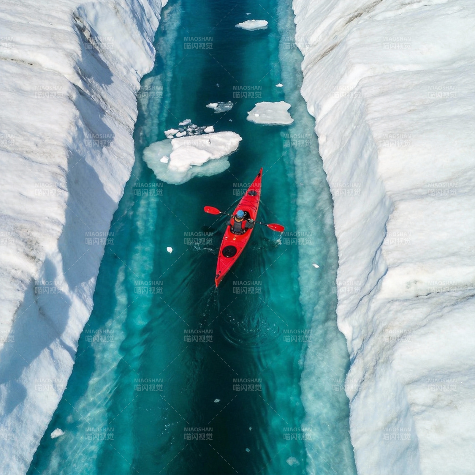 冰川峡谷独木舟图片