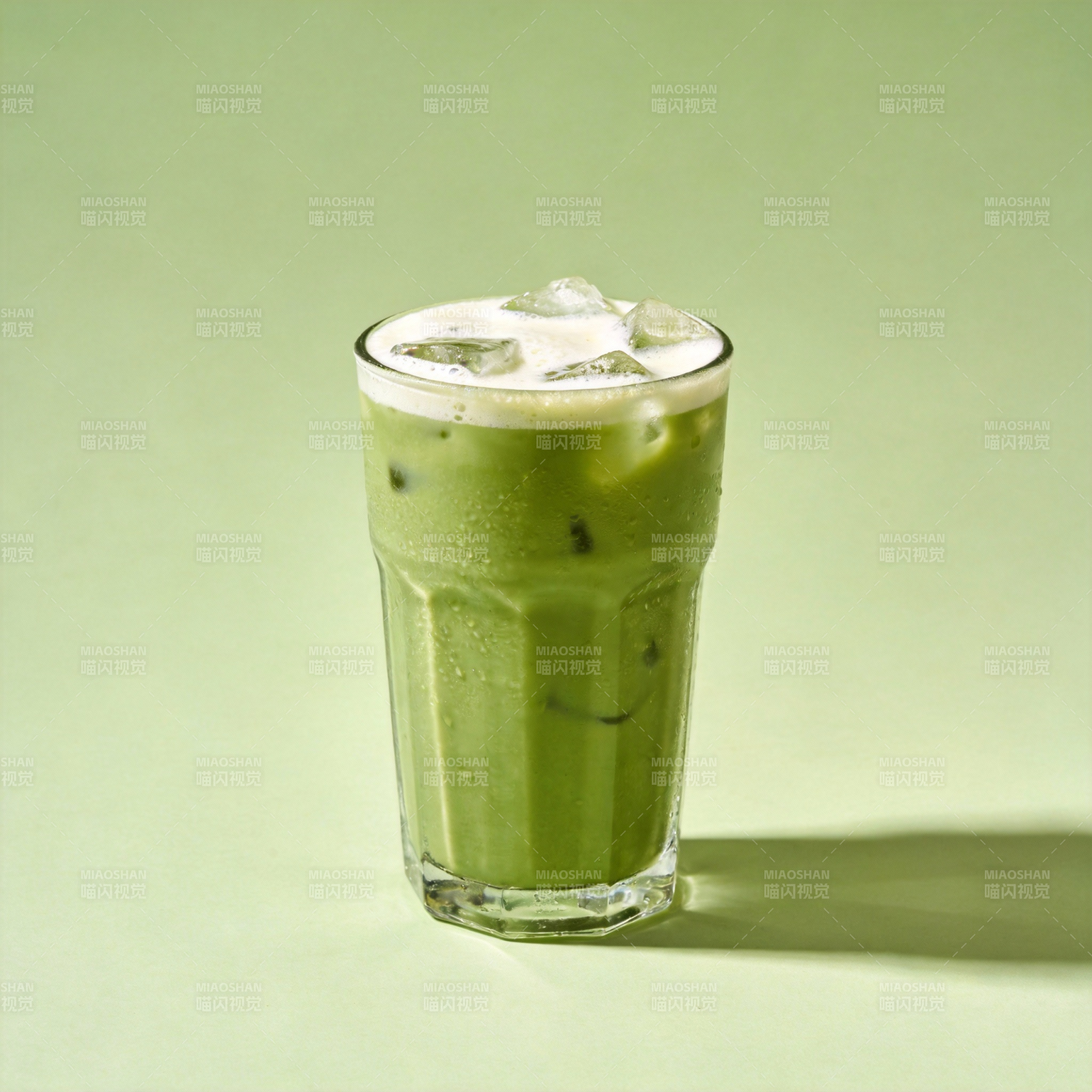 抹茶冰饮图片
