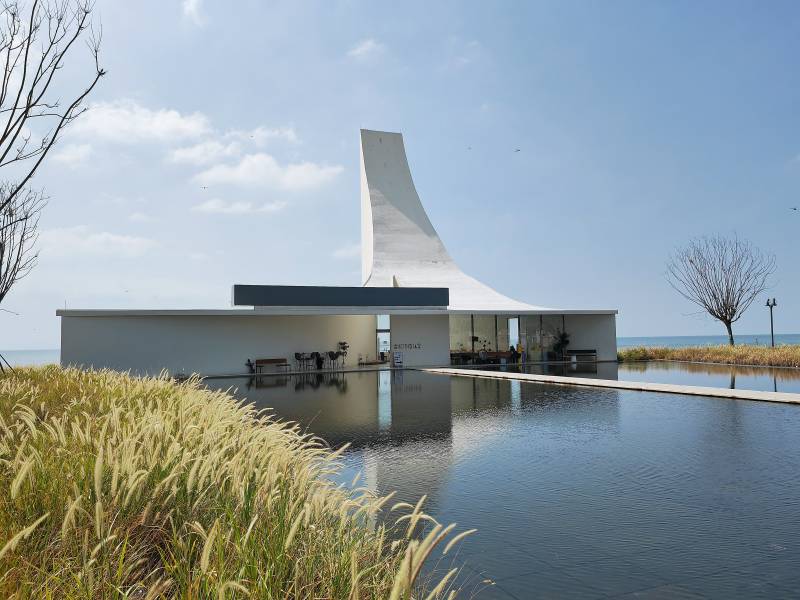 汕尾金町湾阿亚那现代建筑图片