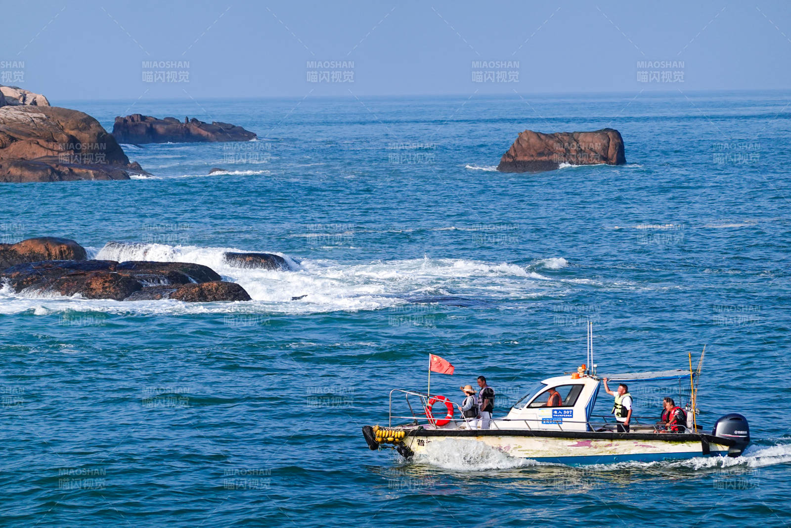 浙江舟山东极岛海域图片