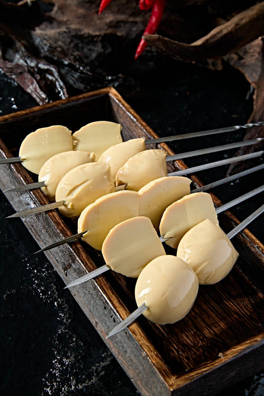 特色烧烤炭烤实蛋图片