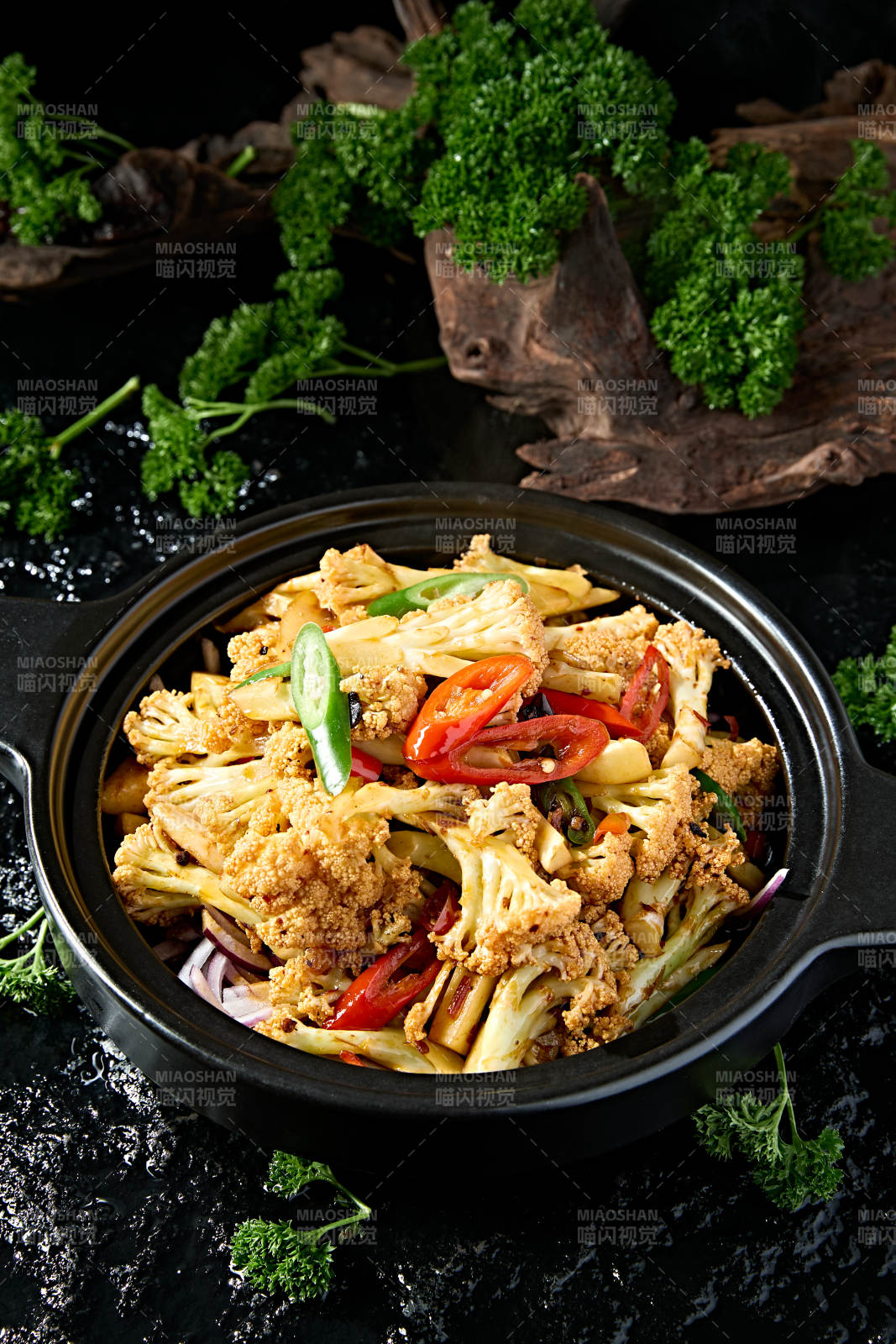 砂锅酱香米椒小炒图片