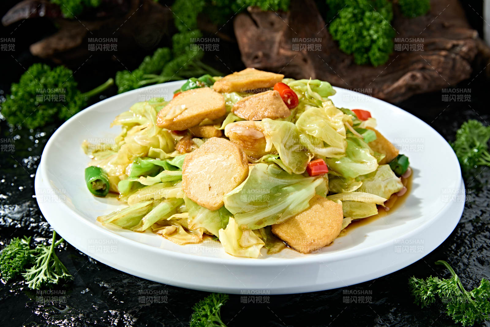 风味小炒米椒包菜炒实蛋图片