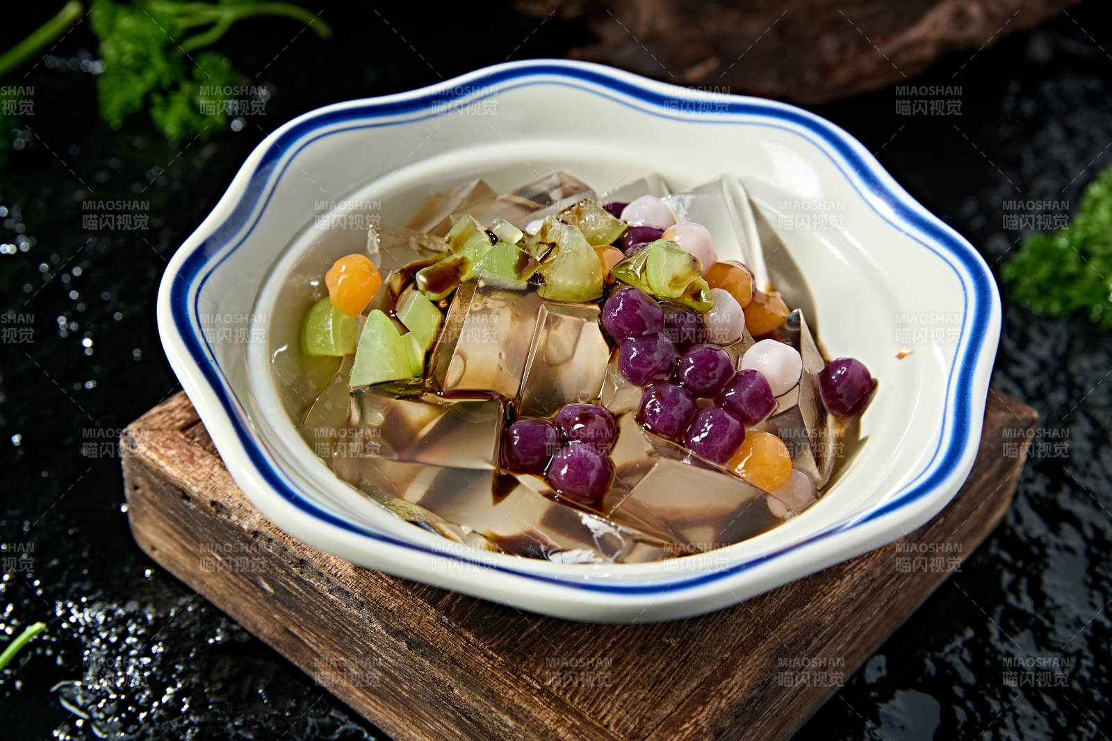 川渝美食糖水鲜果芋圆手搓冰粉图片