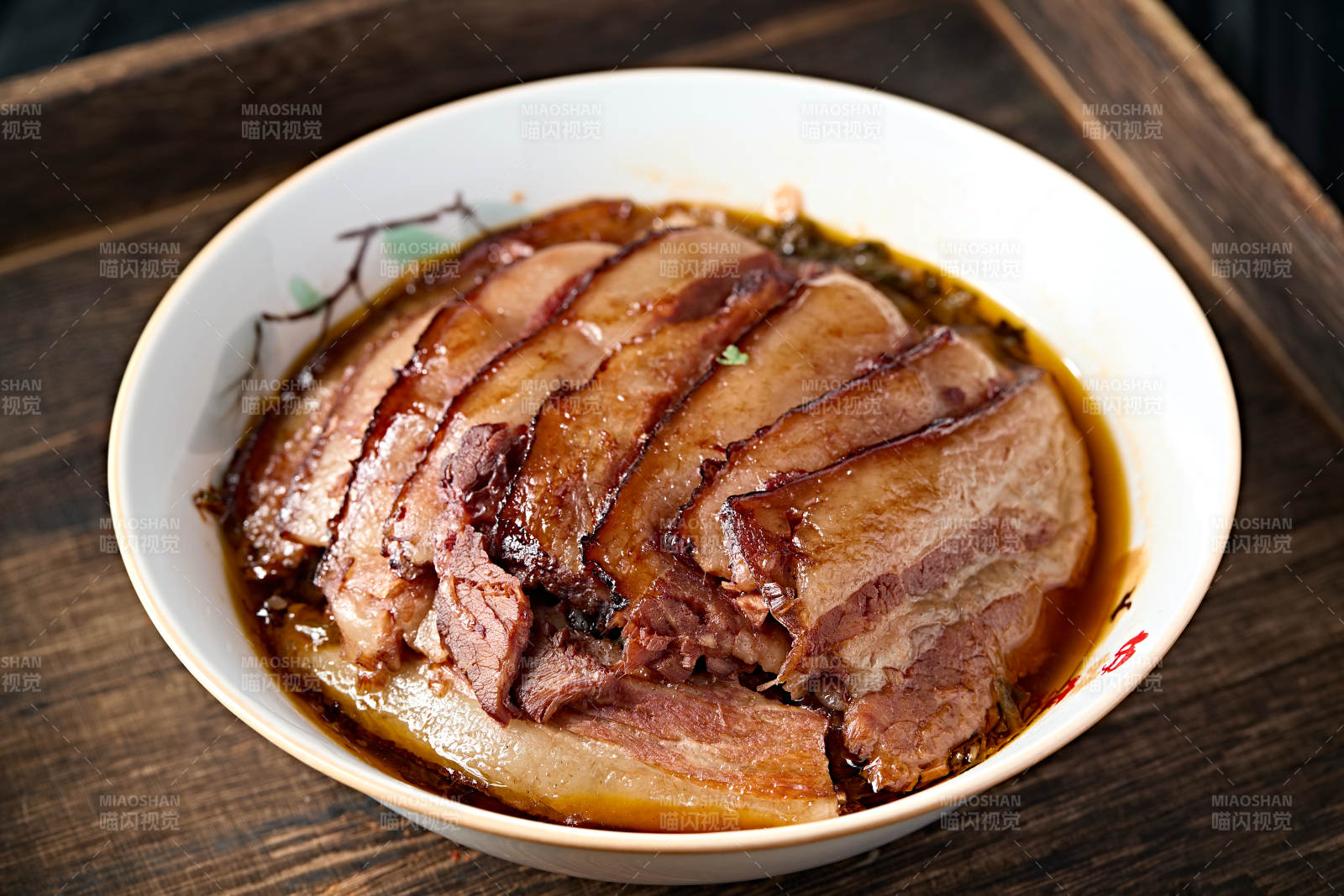 地方特色美食蔚县八大碗菜梅菜扣肉图片