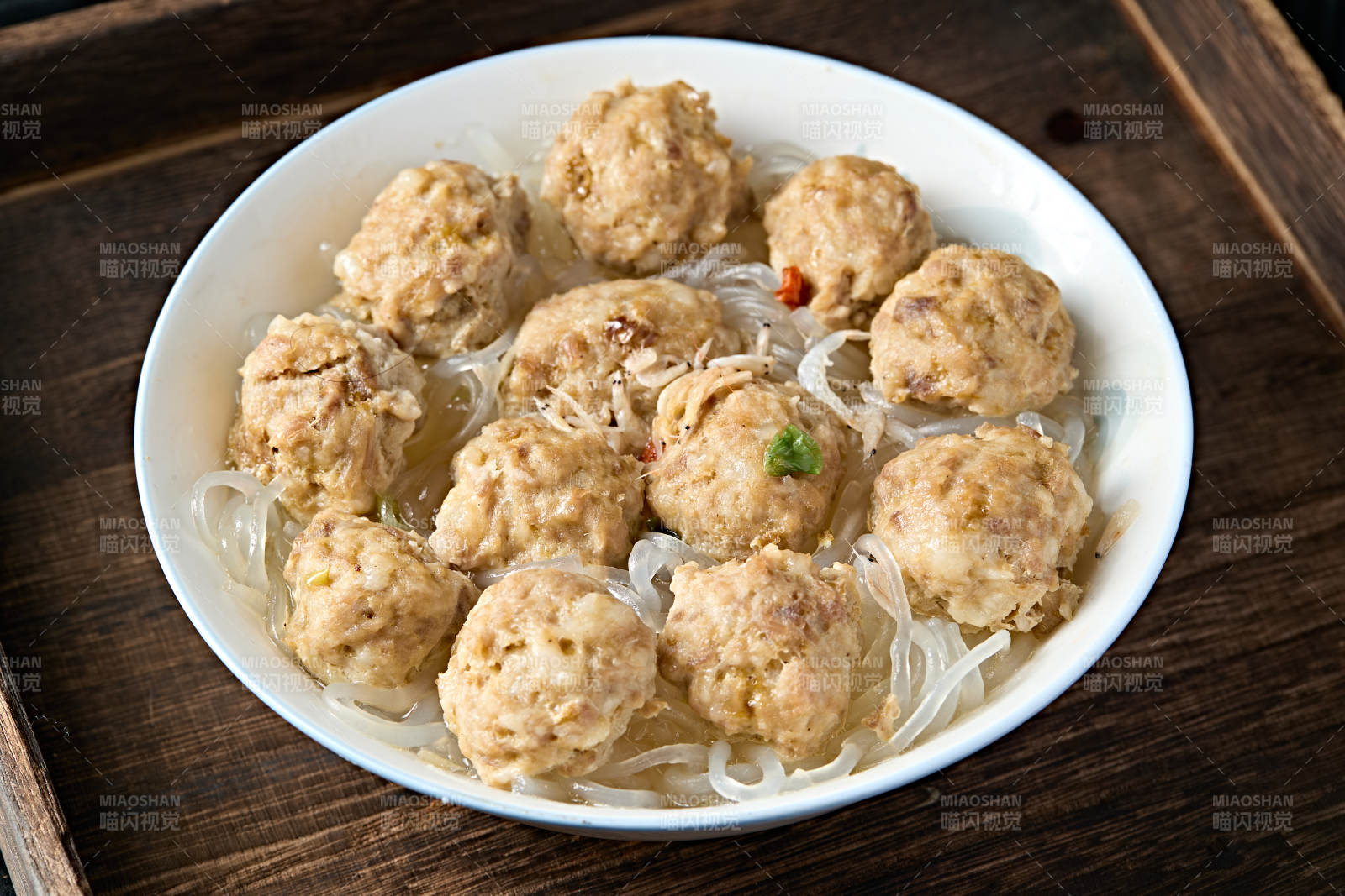 地方特色美食蔚县八大碗清蒸丸子图片