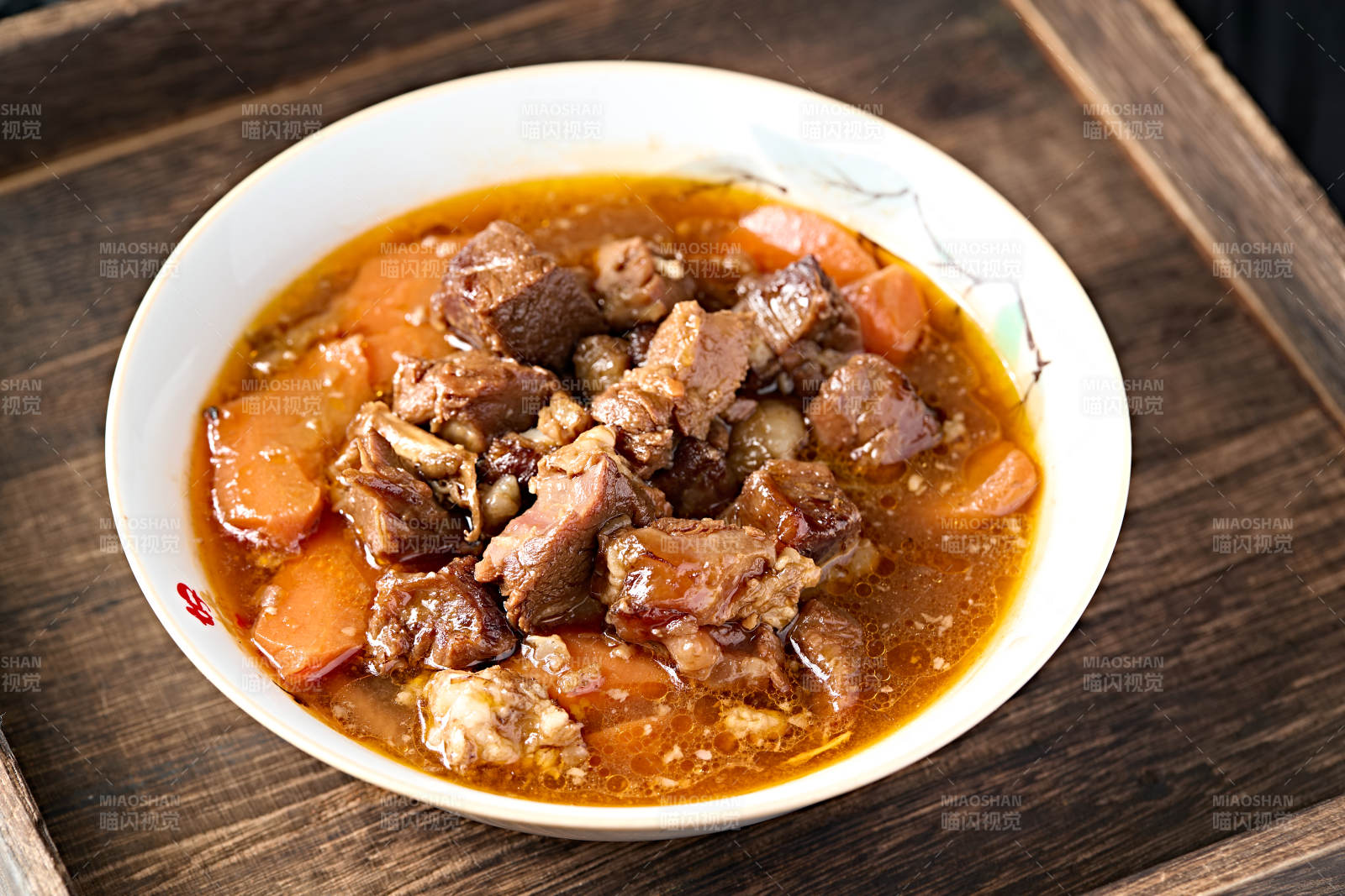 地方特色美食蔚县八大碗蒸牛腩烩菜图片