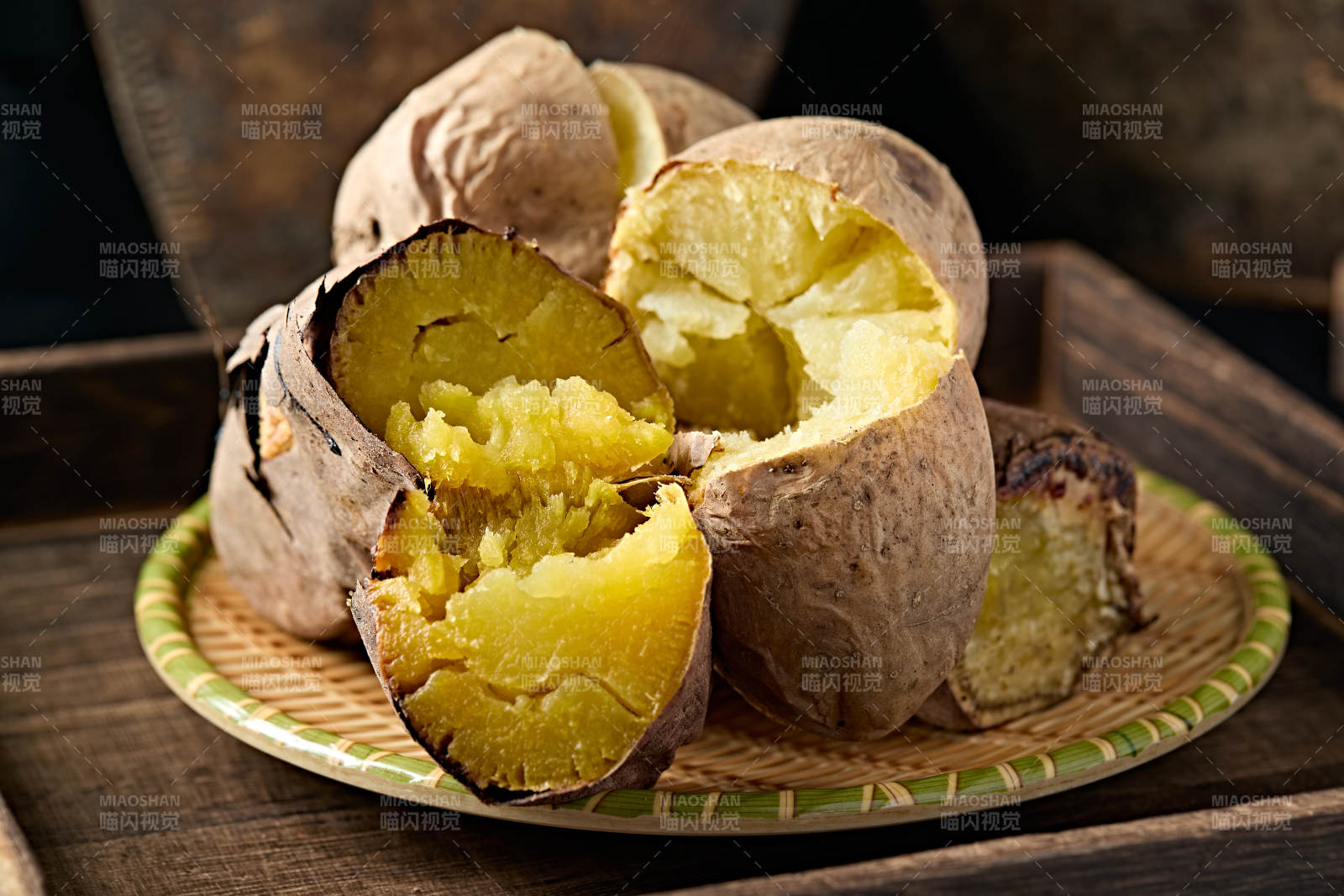 蔚县小吃烤土豆（烤山药）图片