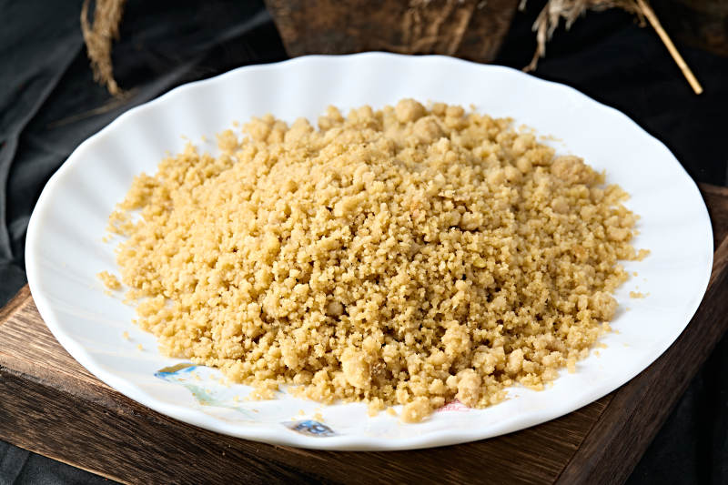 张家口农家美食炒莜面傀儡图片