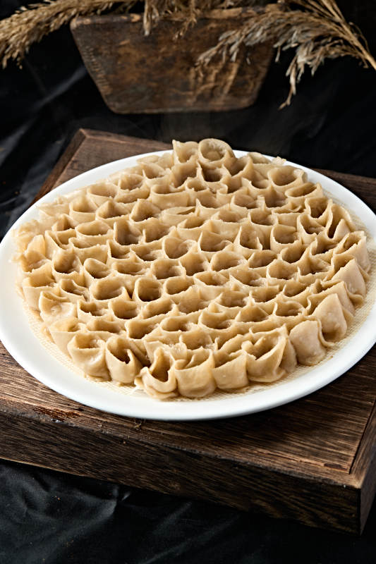 传统地方美食健康粗粮蒸莜面窝窝图片