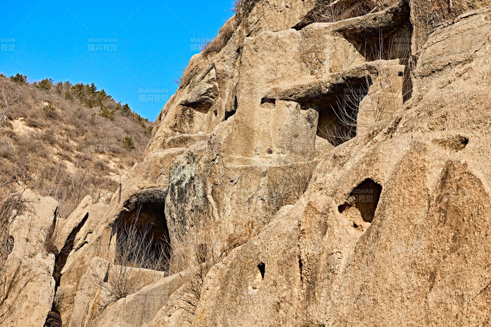 北京延庆古崖居风景区图片