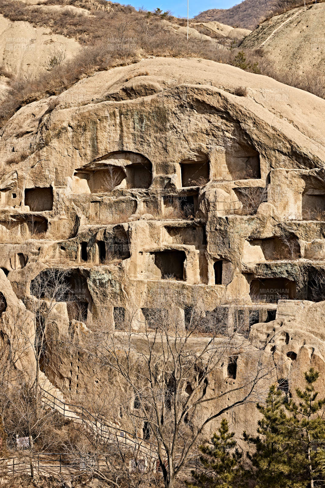 北京延庆古崖居风景区图片