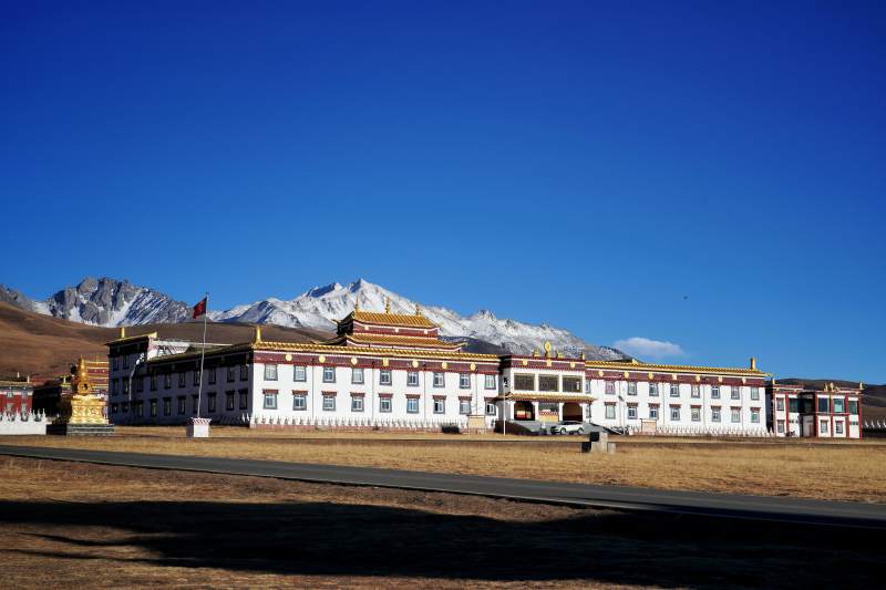 川西木雅大寺图片