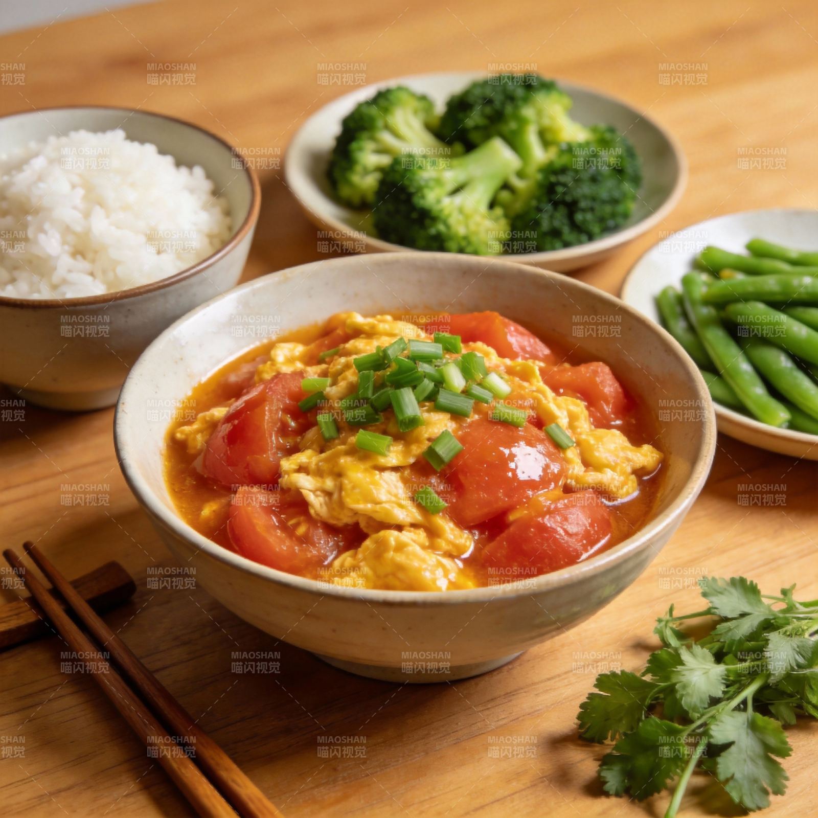 番茄炒蛋配饭图片