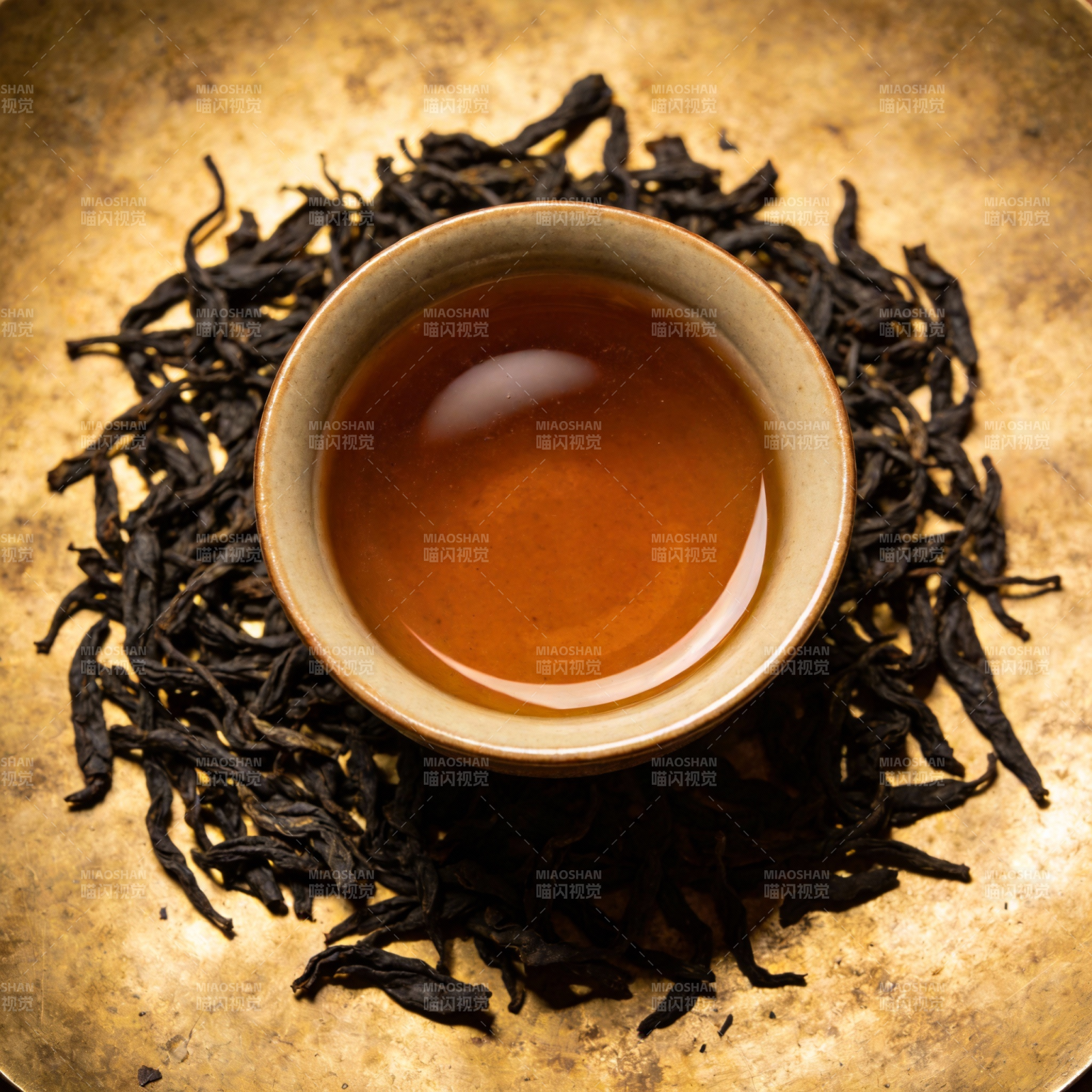 茶香四溢 醇厚甘甜图片