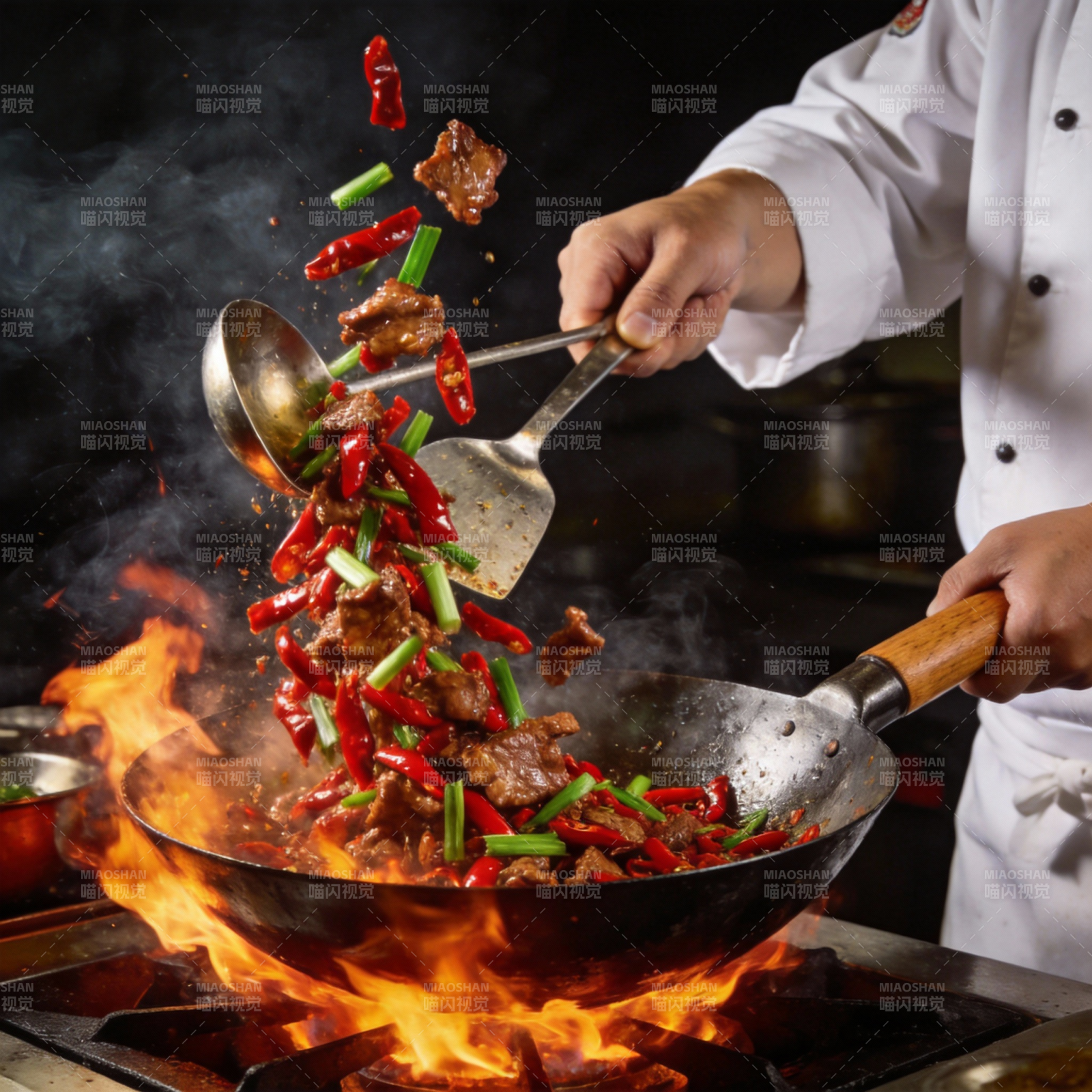 火焰炒牛肉图片